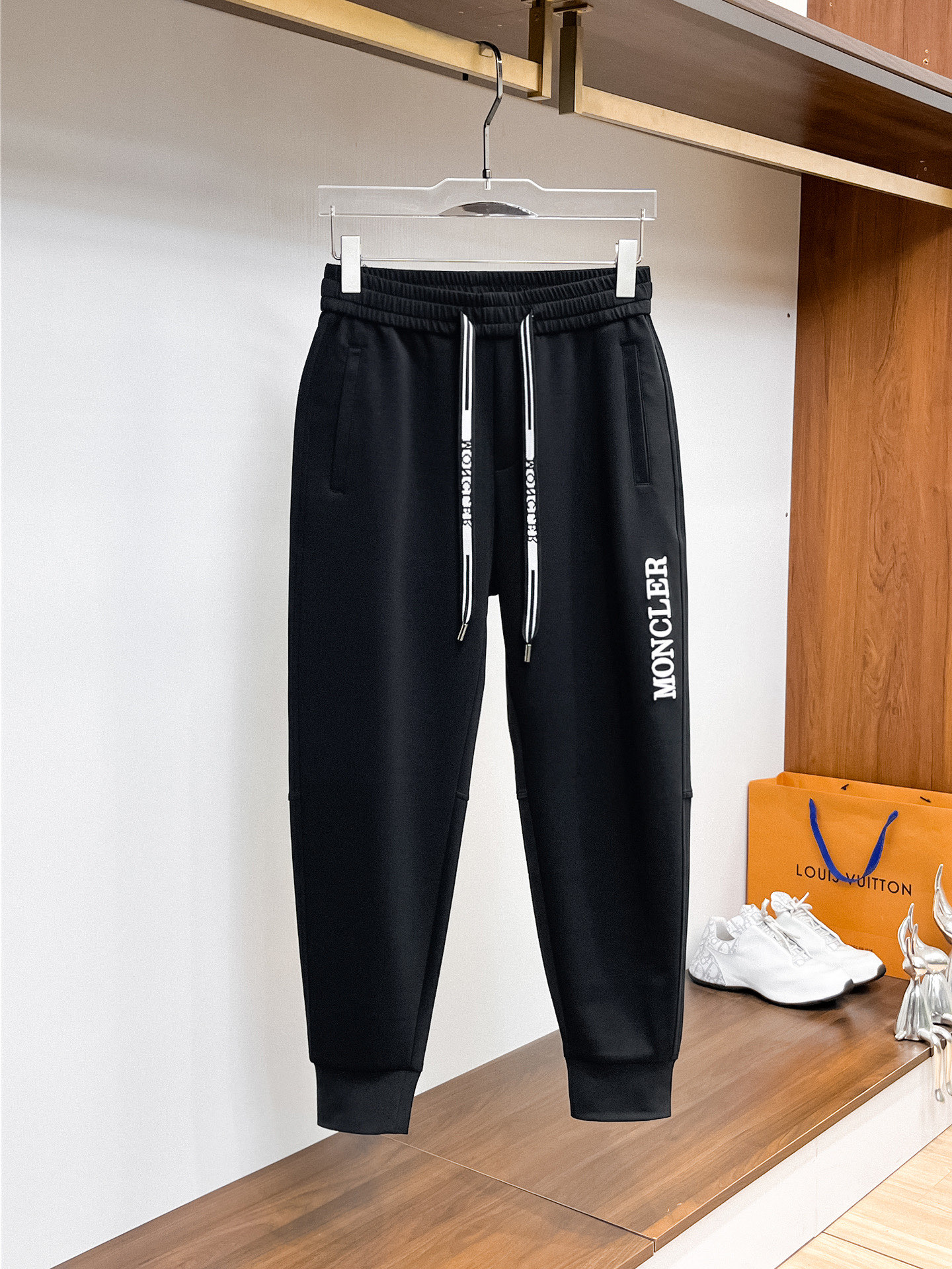 Moncler Basic Clothing M-l-xl