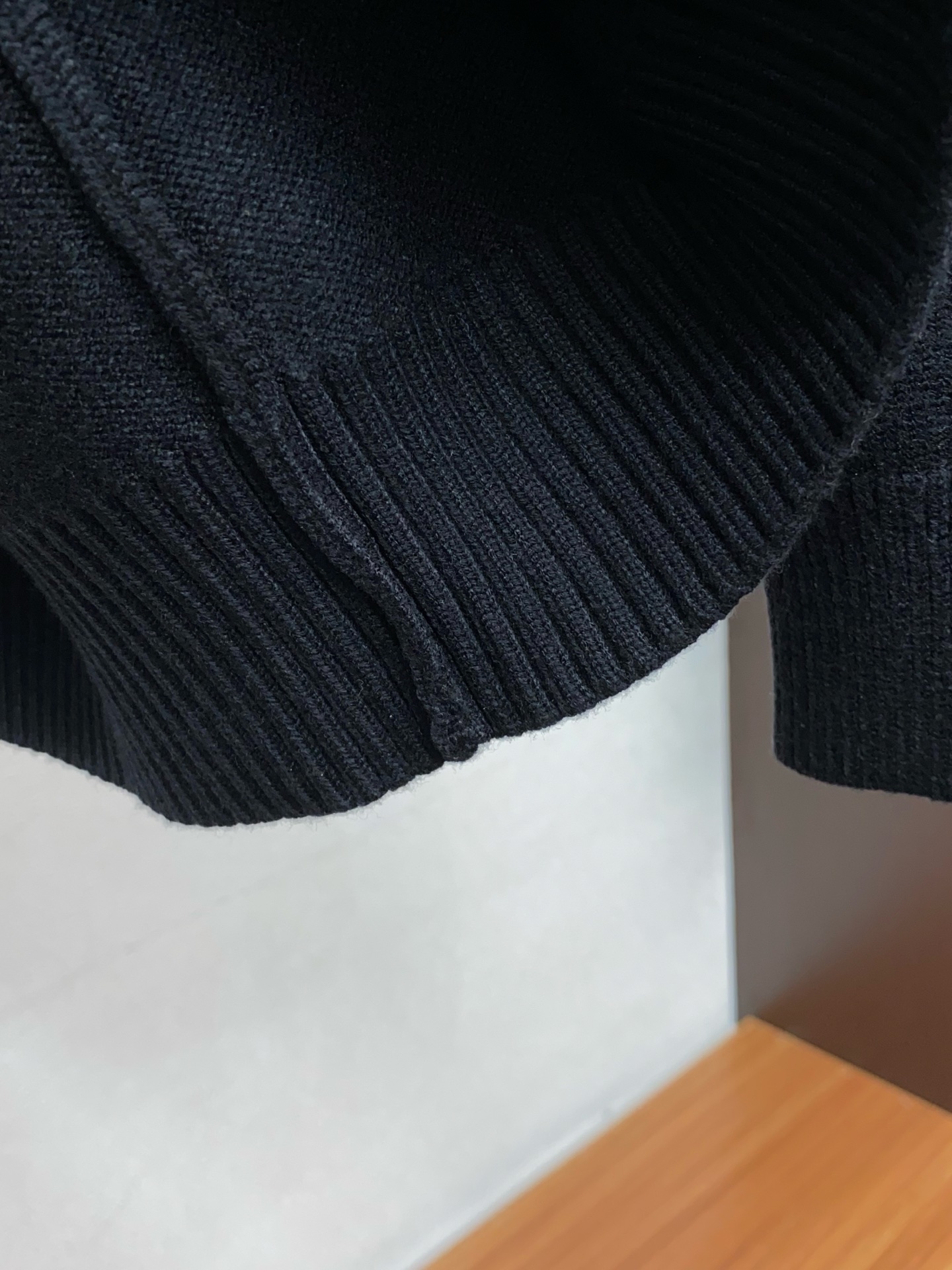 Louis Vuitton Basic Clothing Wool M-l-xl