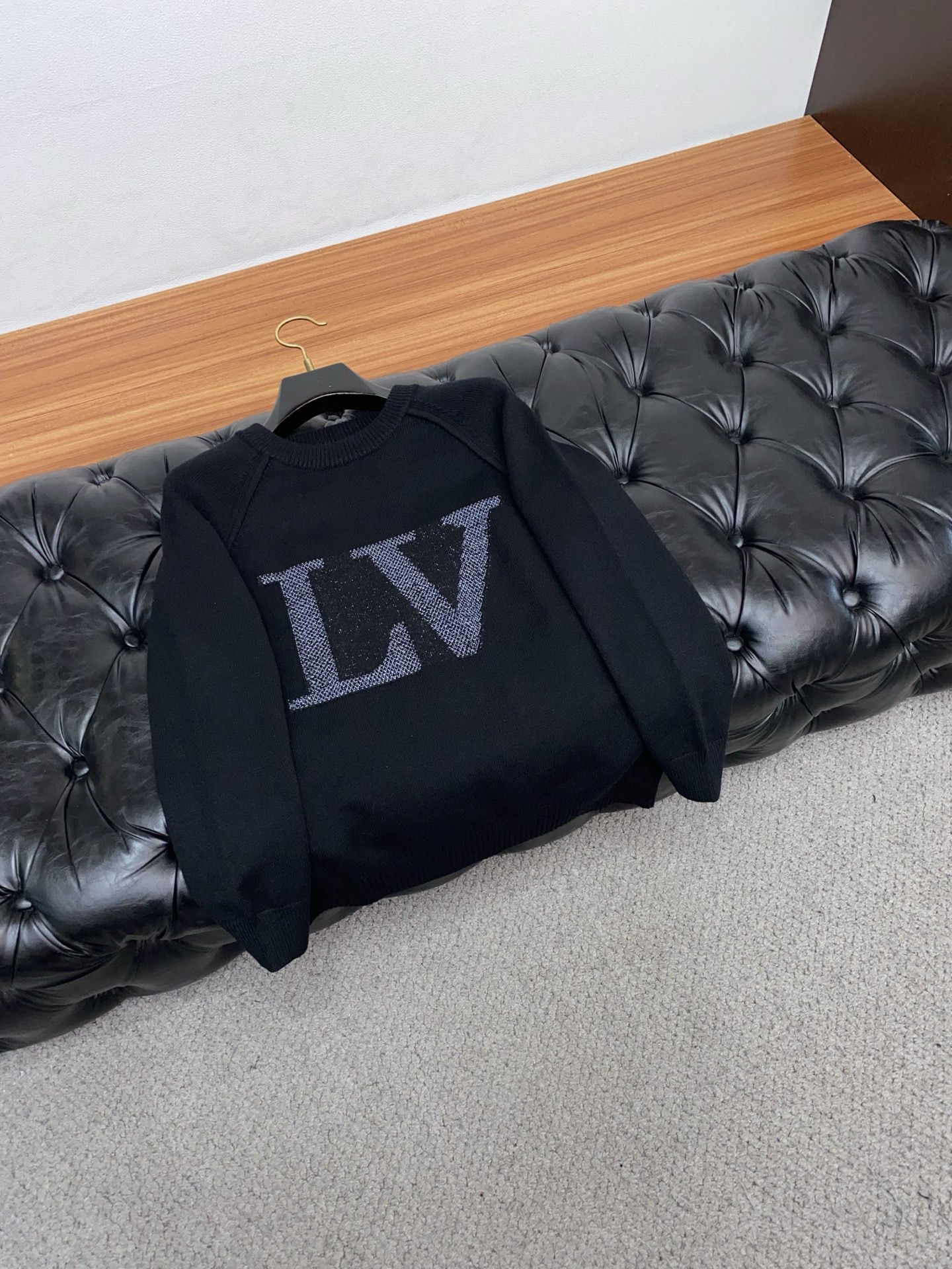 Louis Vuitton Basic Clothing Wool M-l-xl
