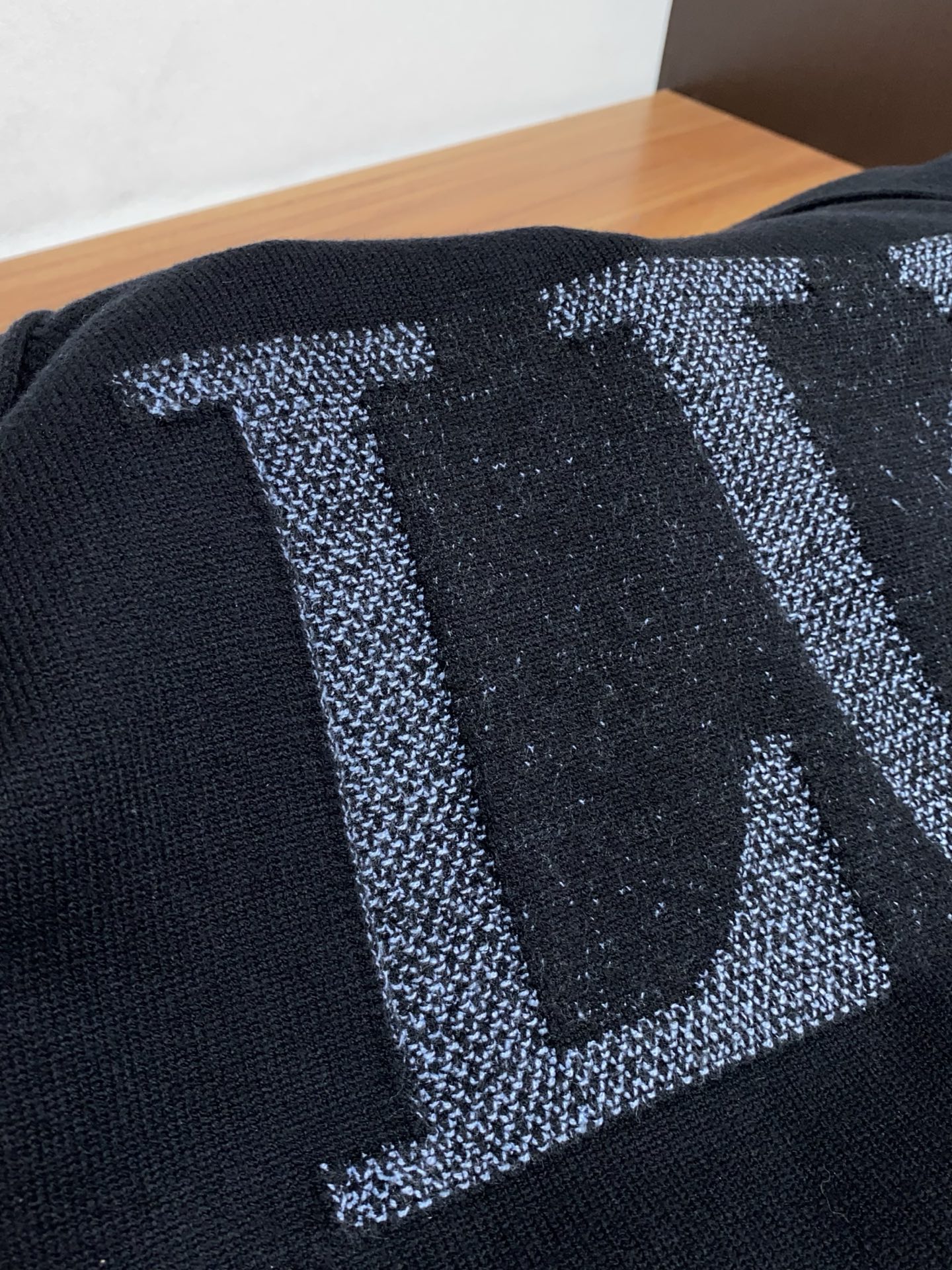 Louis Vuitton Basic Clothing Wool M-l-xl