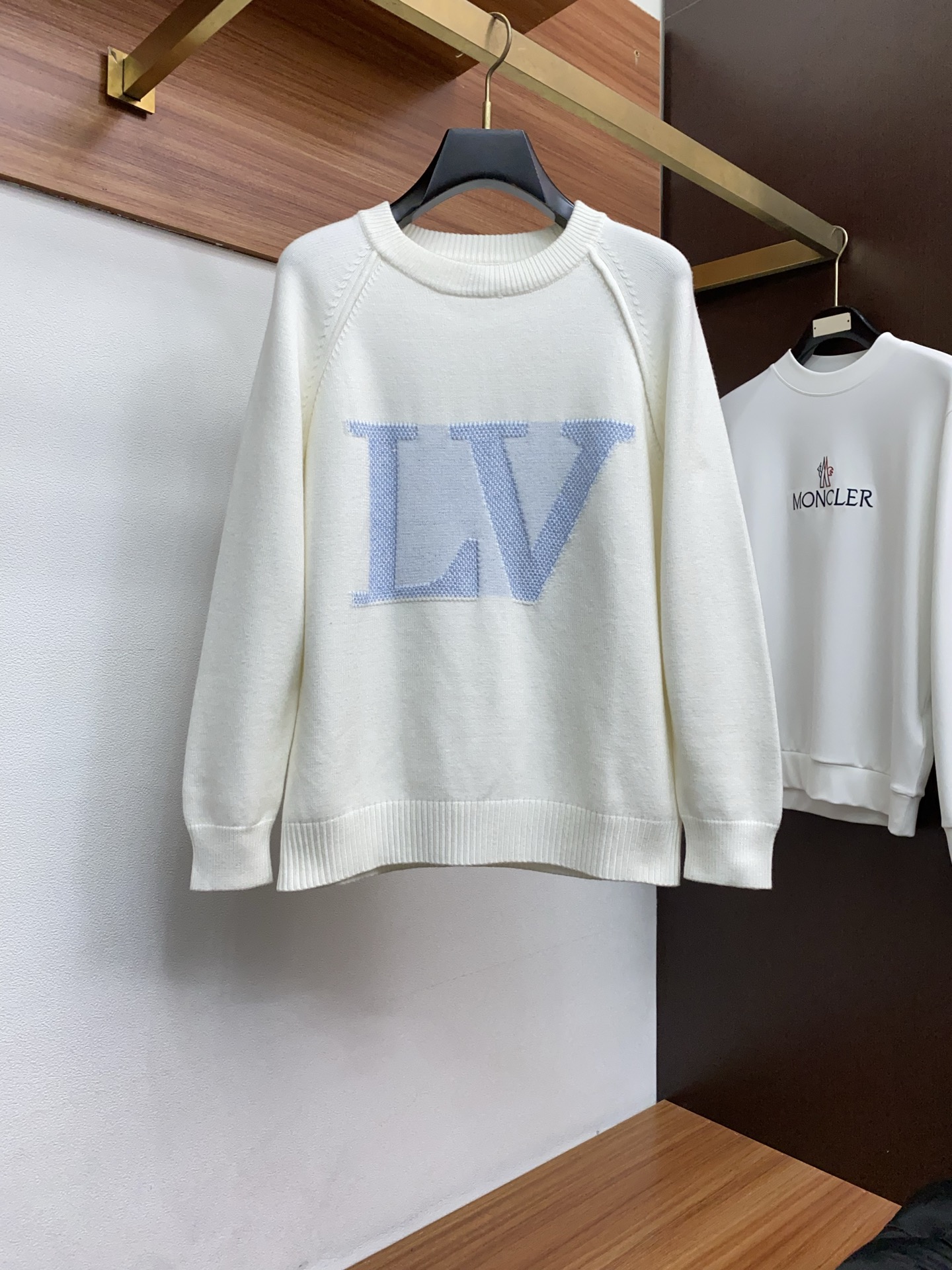 Louis Vuitton Basic Clothing Wool M-l-xl