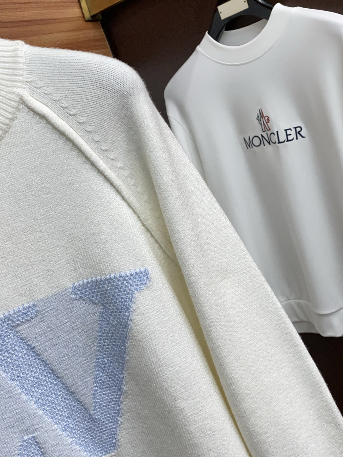 Louis Vuitton Basic Clothing Wool M-l-xl