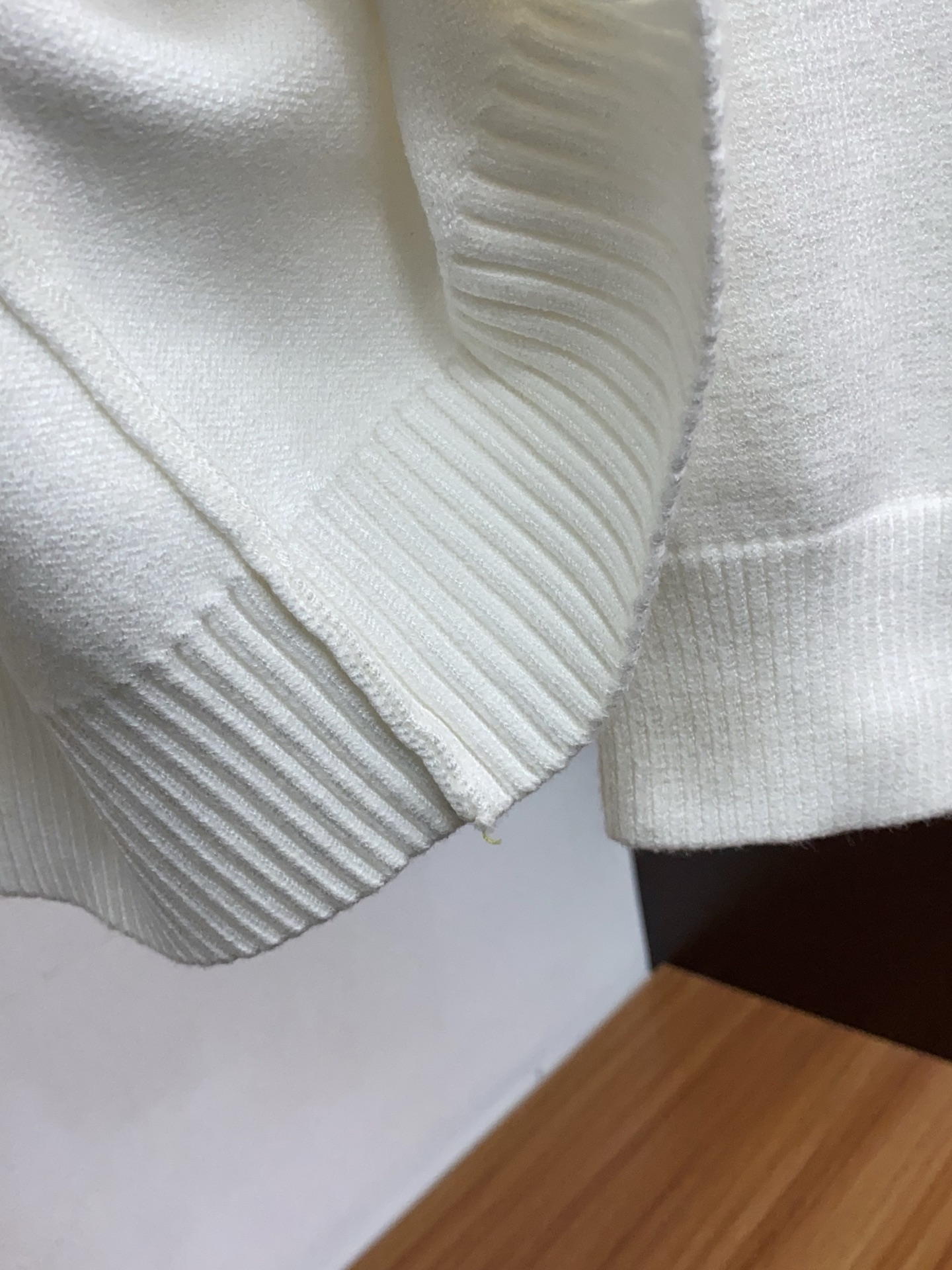 Louis Vuitton Basic Clothing Wool M-l-xl