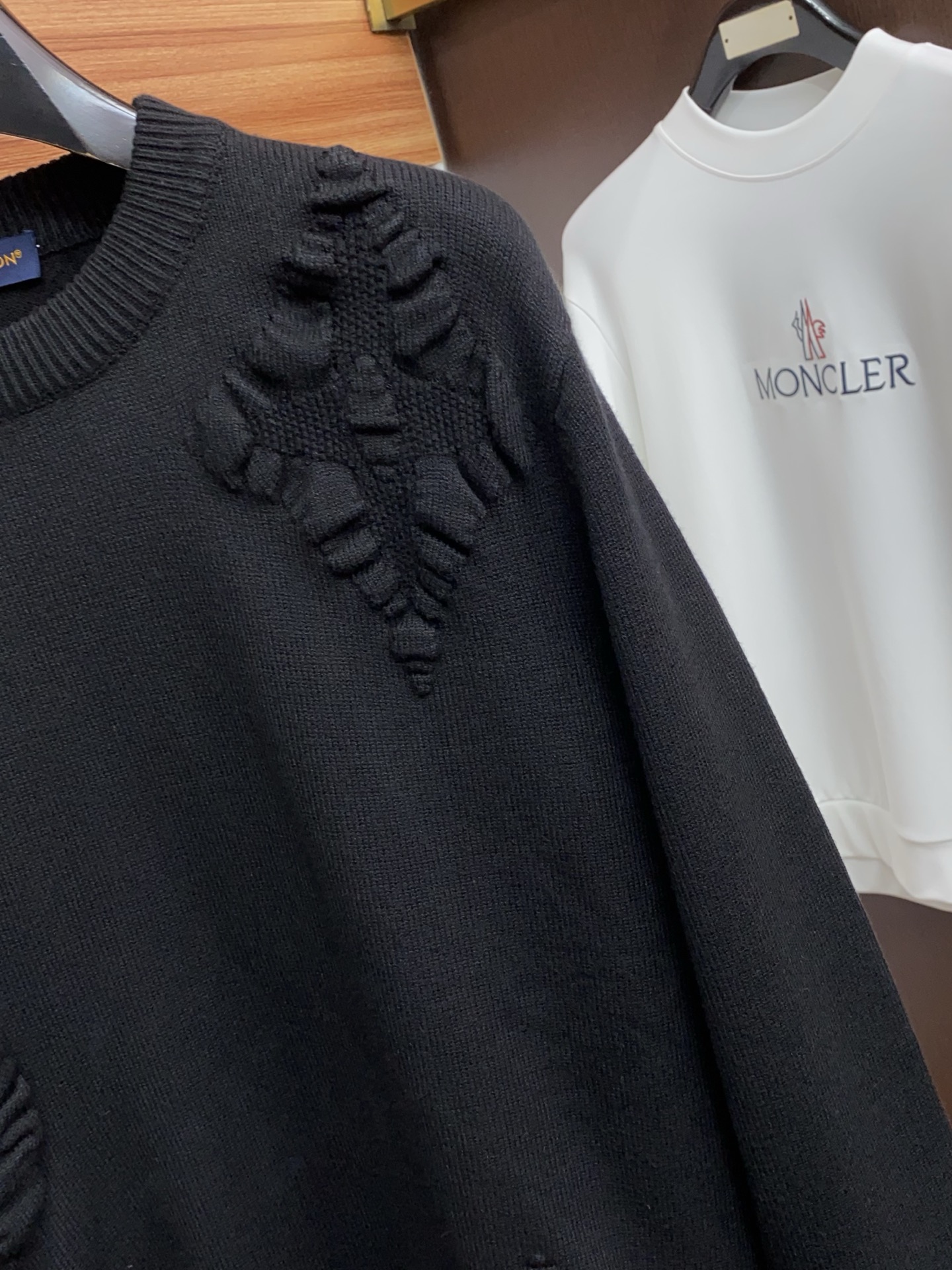 Louis Vuitton Basic Clothing Wool M-l-xl