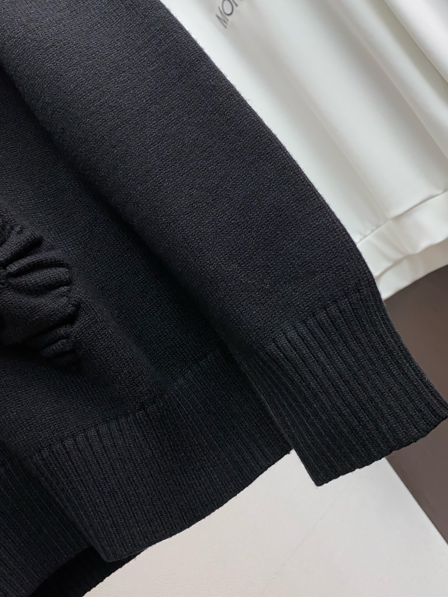 Louis Vuitton Basic Clothing Wool M-l-xl