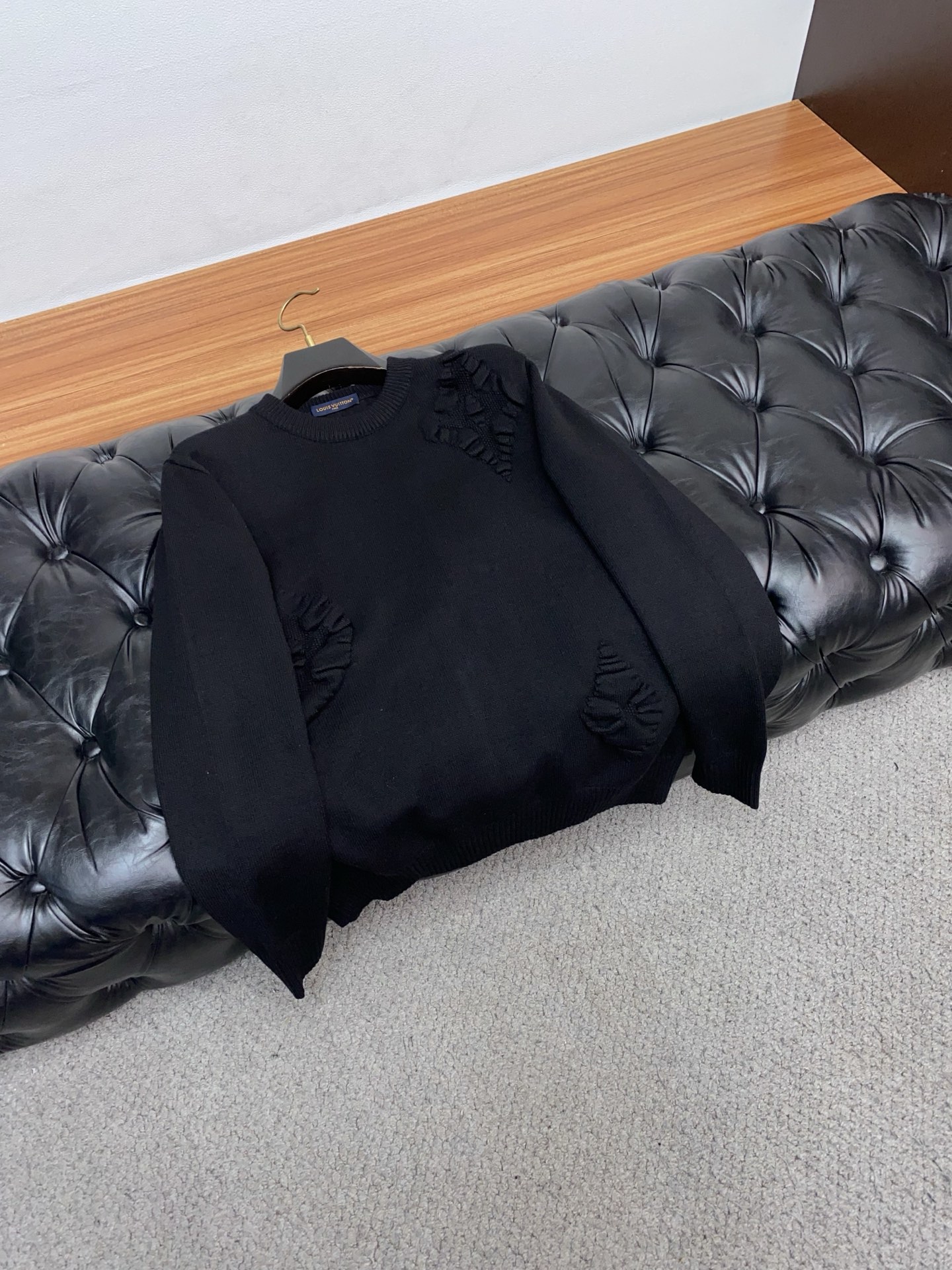 Louis Vuitton Basic Clothing Wool M-l-xl