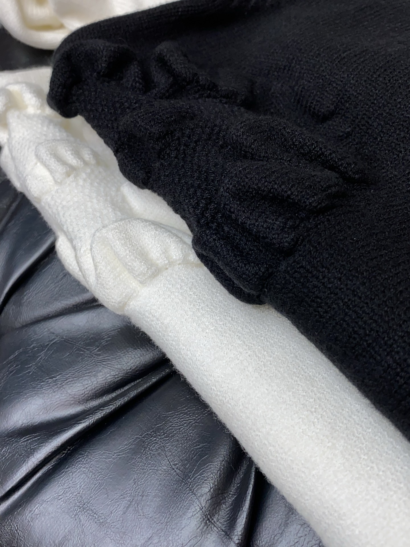 Louis Vuitton Basic Clothing Wool M-l-xl