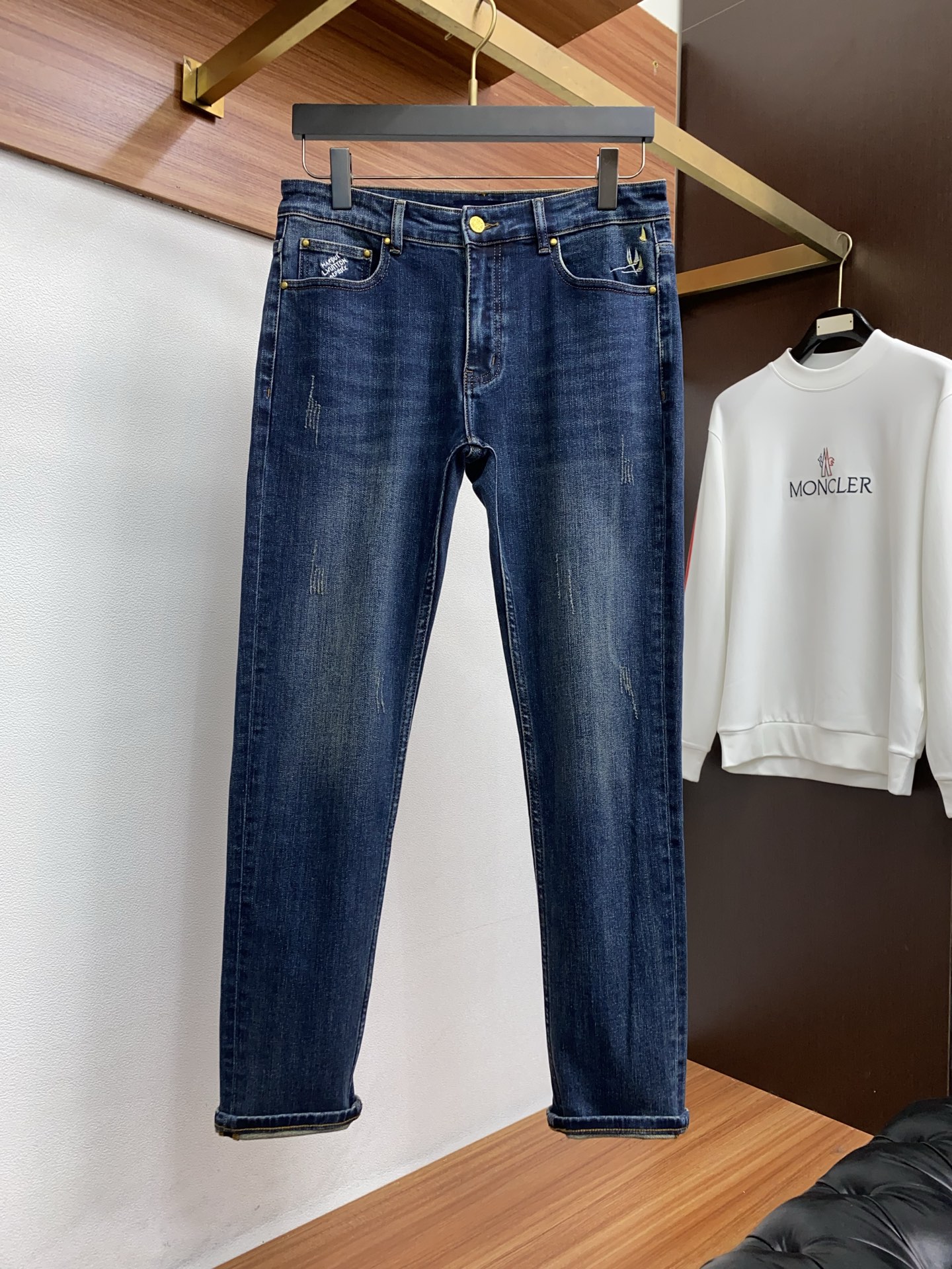 Louis Vuitton Male Jeans S