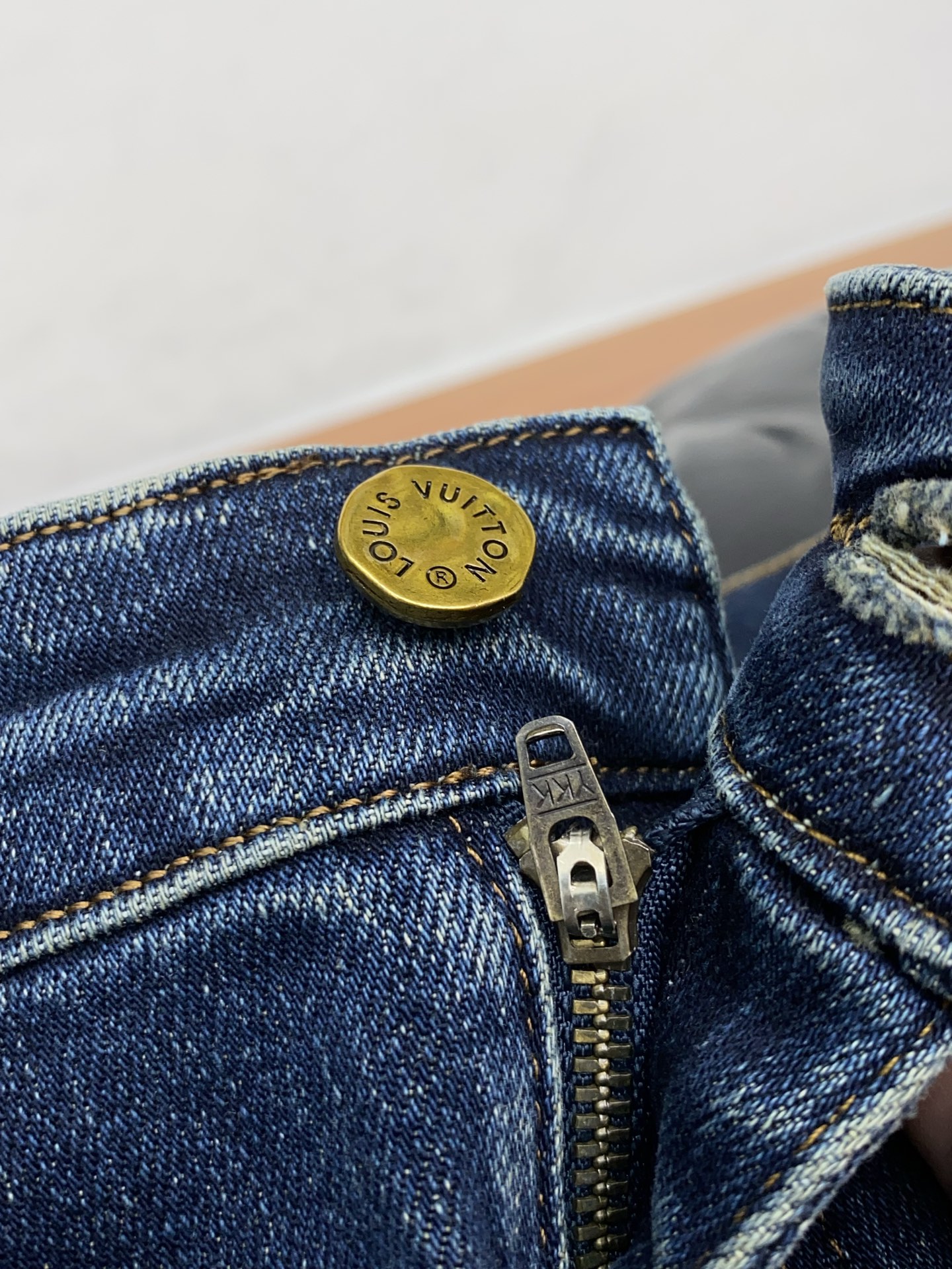 Louis Vuitton Male Jeans S