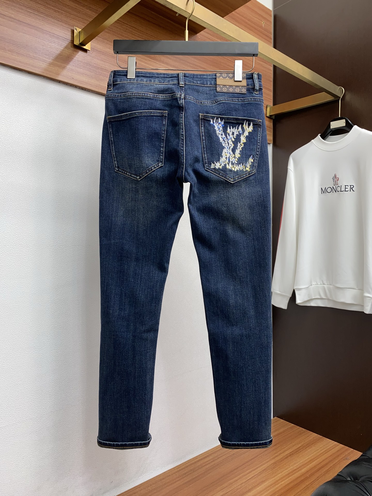 Louis Vuitton Male Jeans S