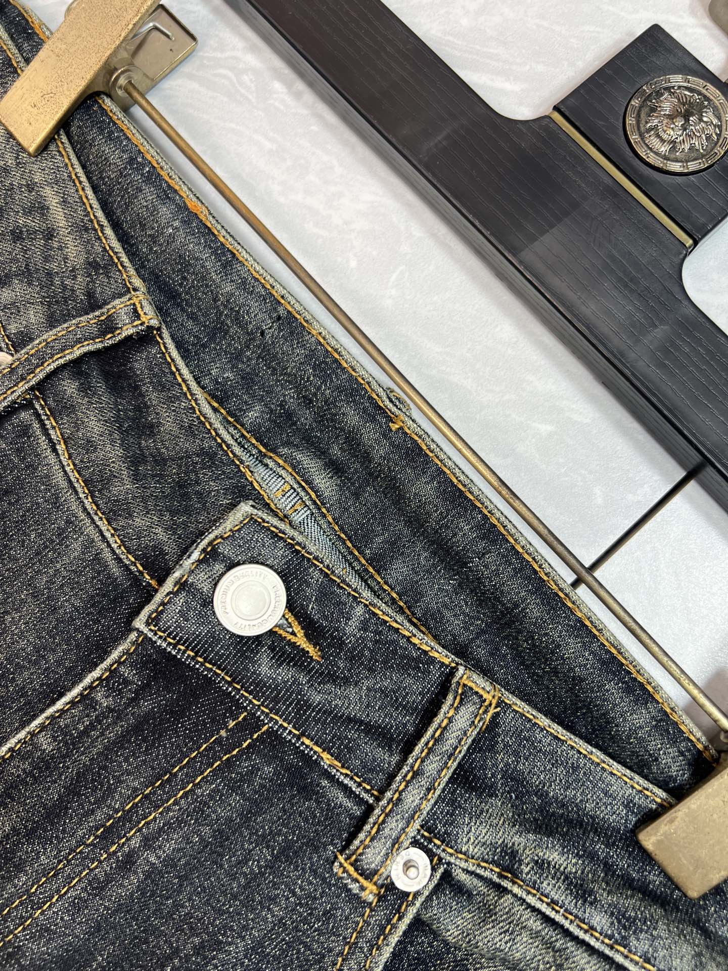 Brunello Cucinelli Jeans 175140-32