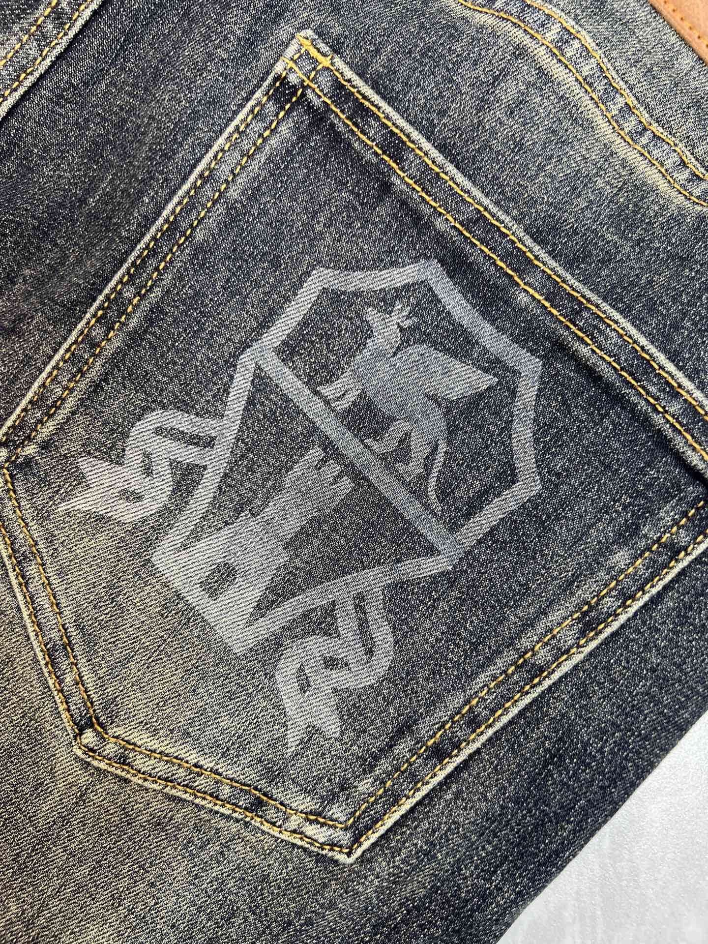 Brunello Cucinelli Jeans 175140-32