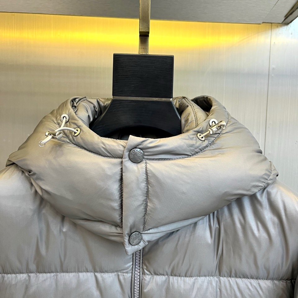 Moncler Down Jacket Goose Down Gray Hooded M-l