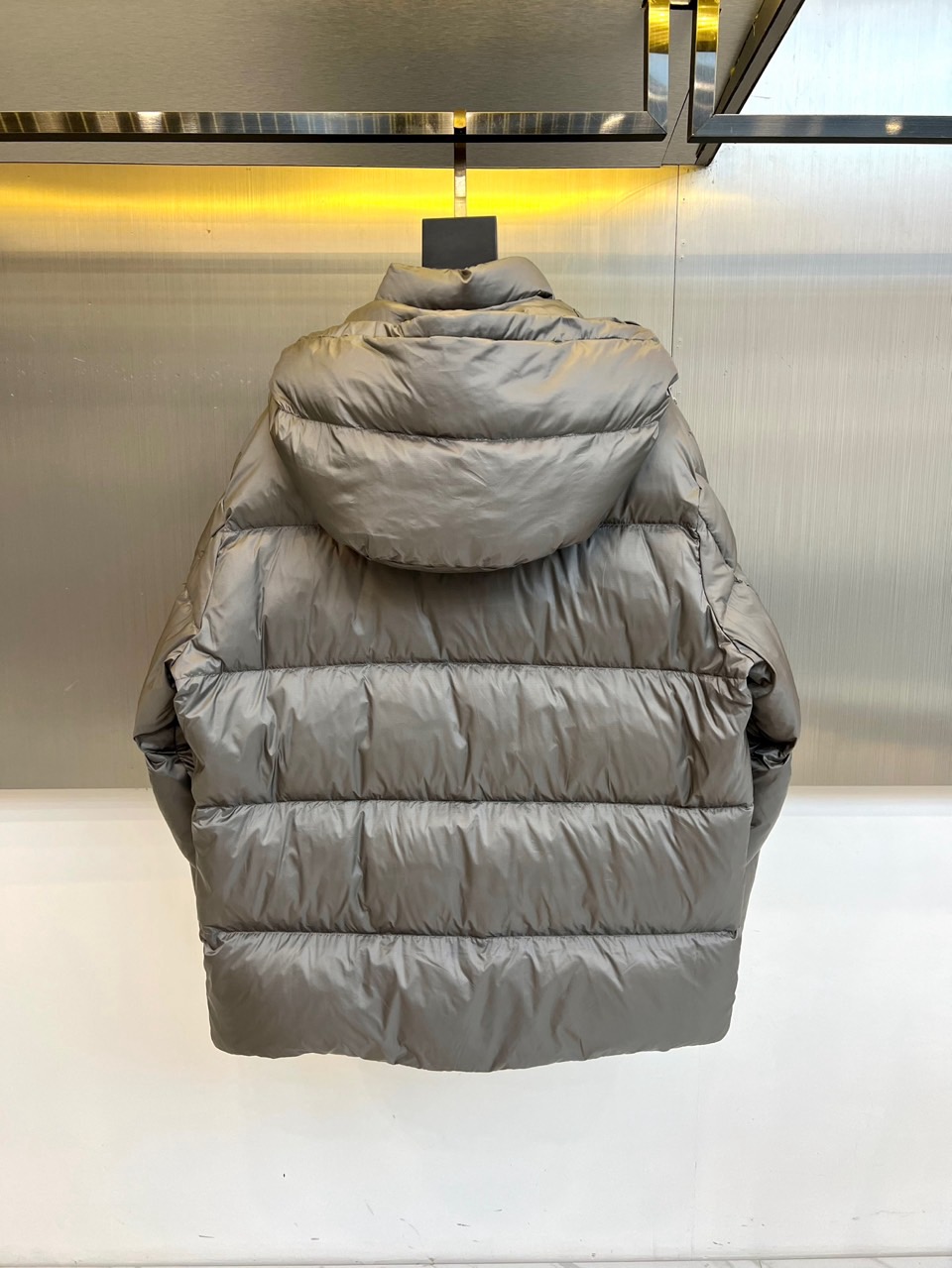 Moncler Down Jacket Goose Down Gray Hooded M-l