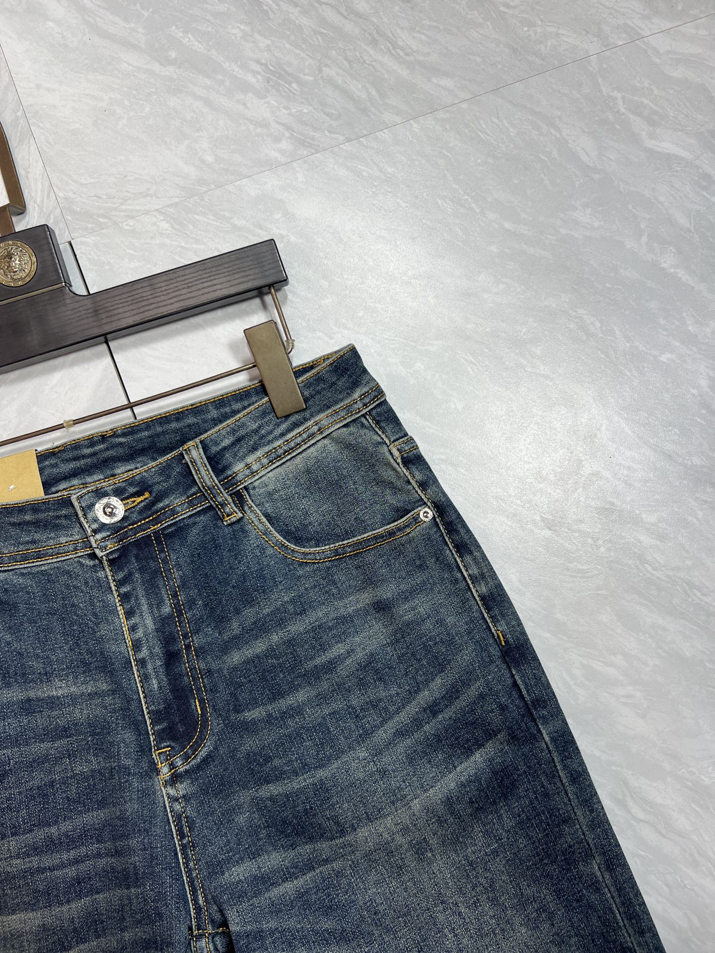 Burberry Jeans 175140-32