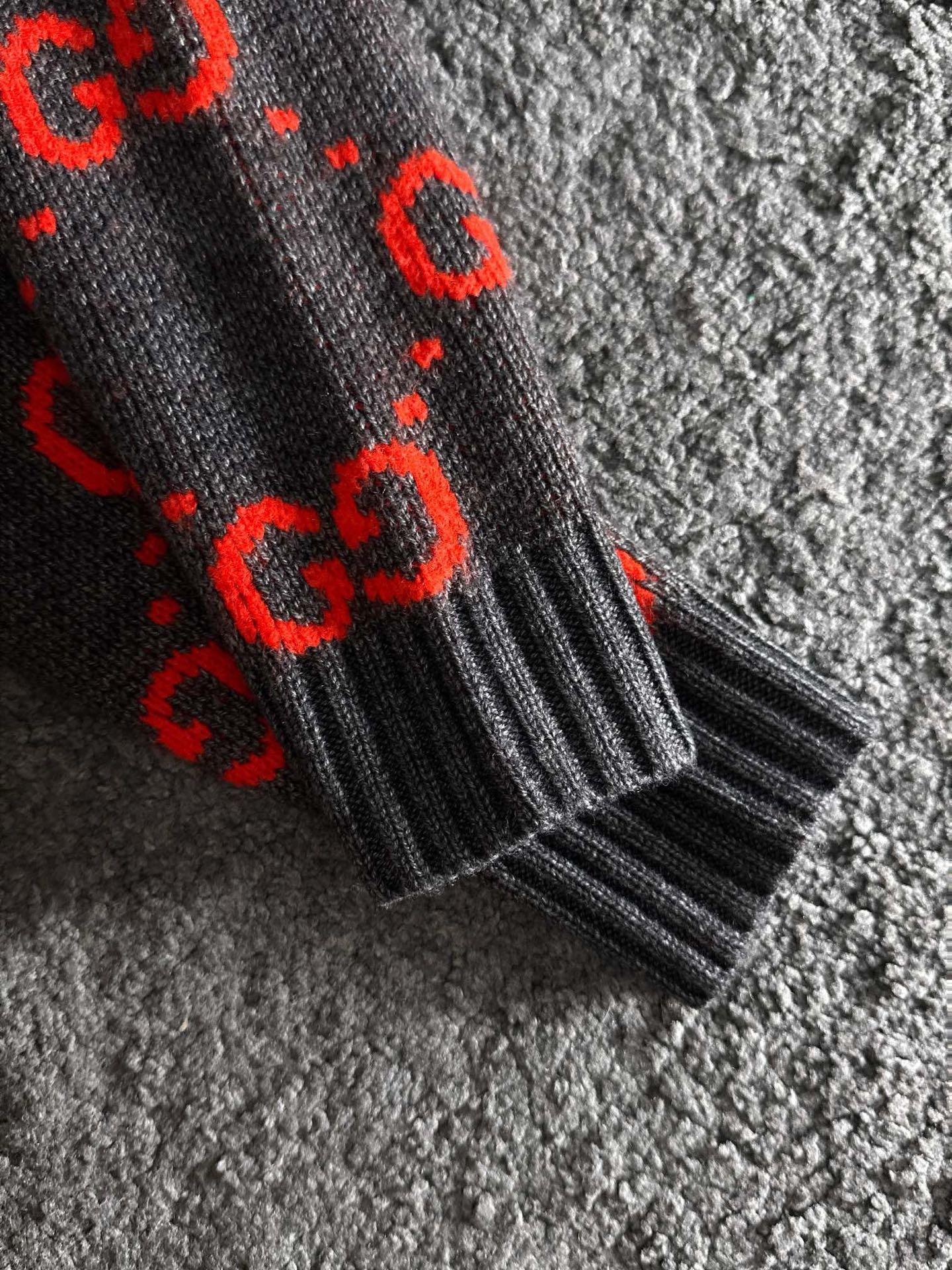 Gucci Basic Clothing Wool S-l-xl