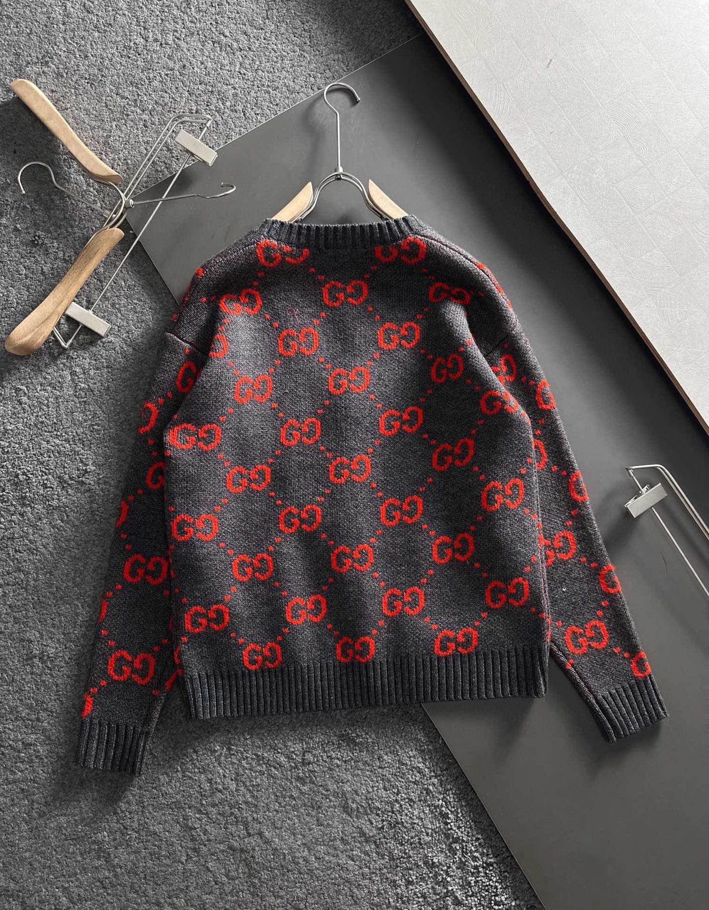 Gucci Basic Clothing Wool S-l-xl
