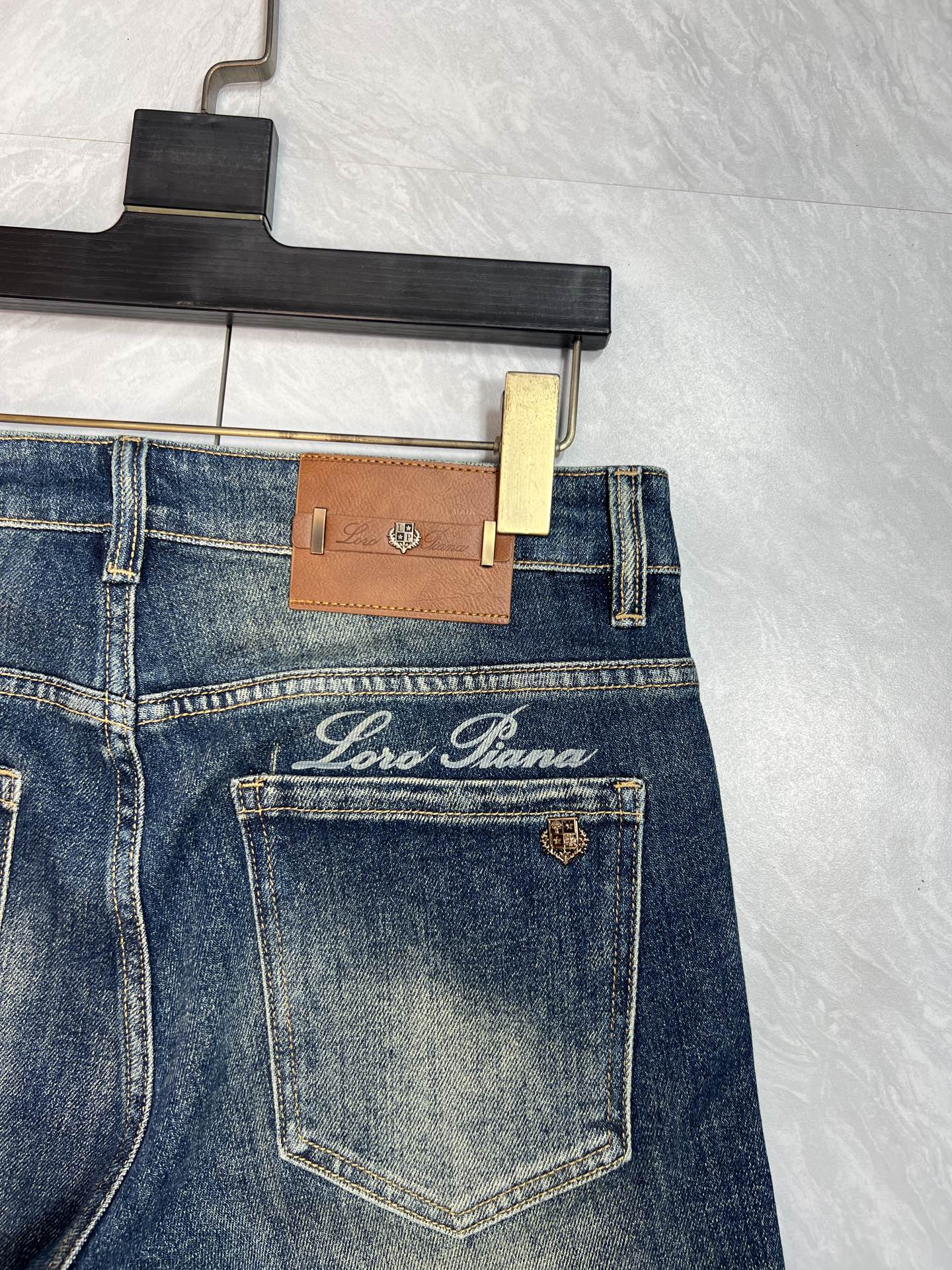 Loro Piana Jeans L-175140-32