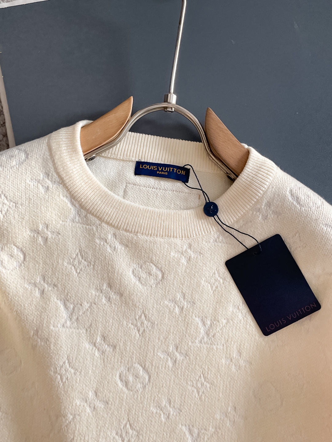 Louis Vuitton Basic Clothing Wool M-l-xl