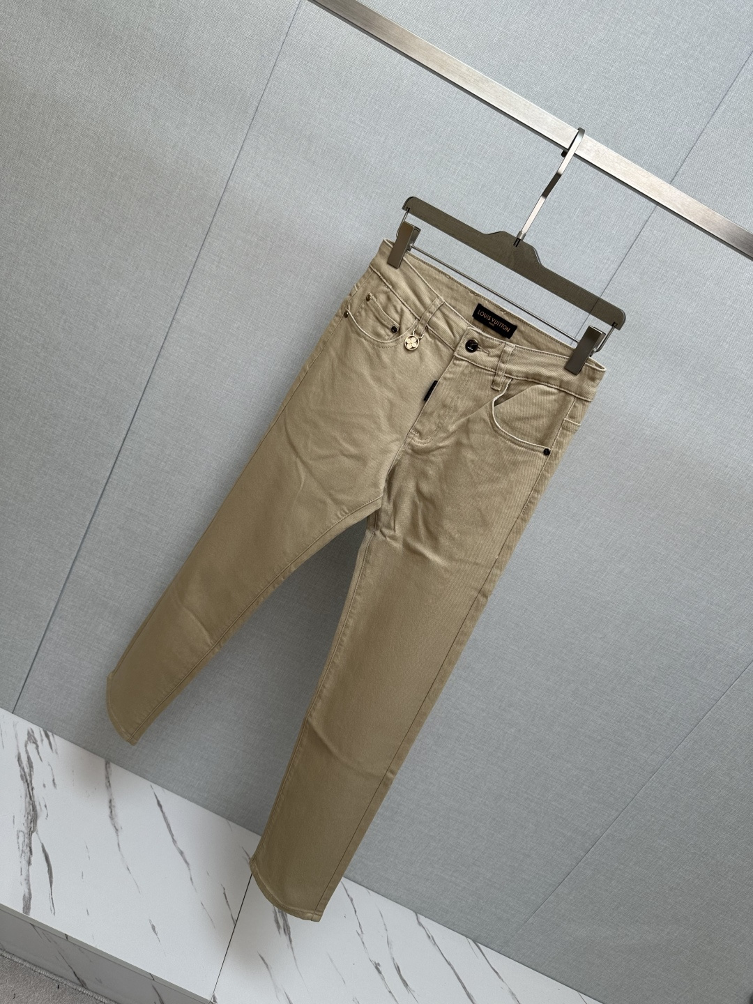 Louis Vuitton Jeans L