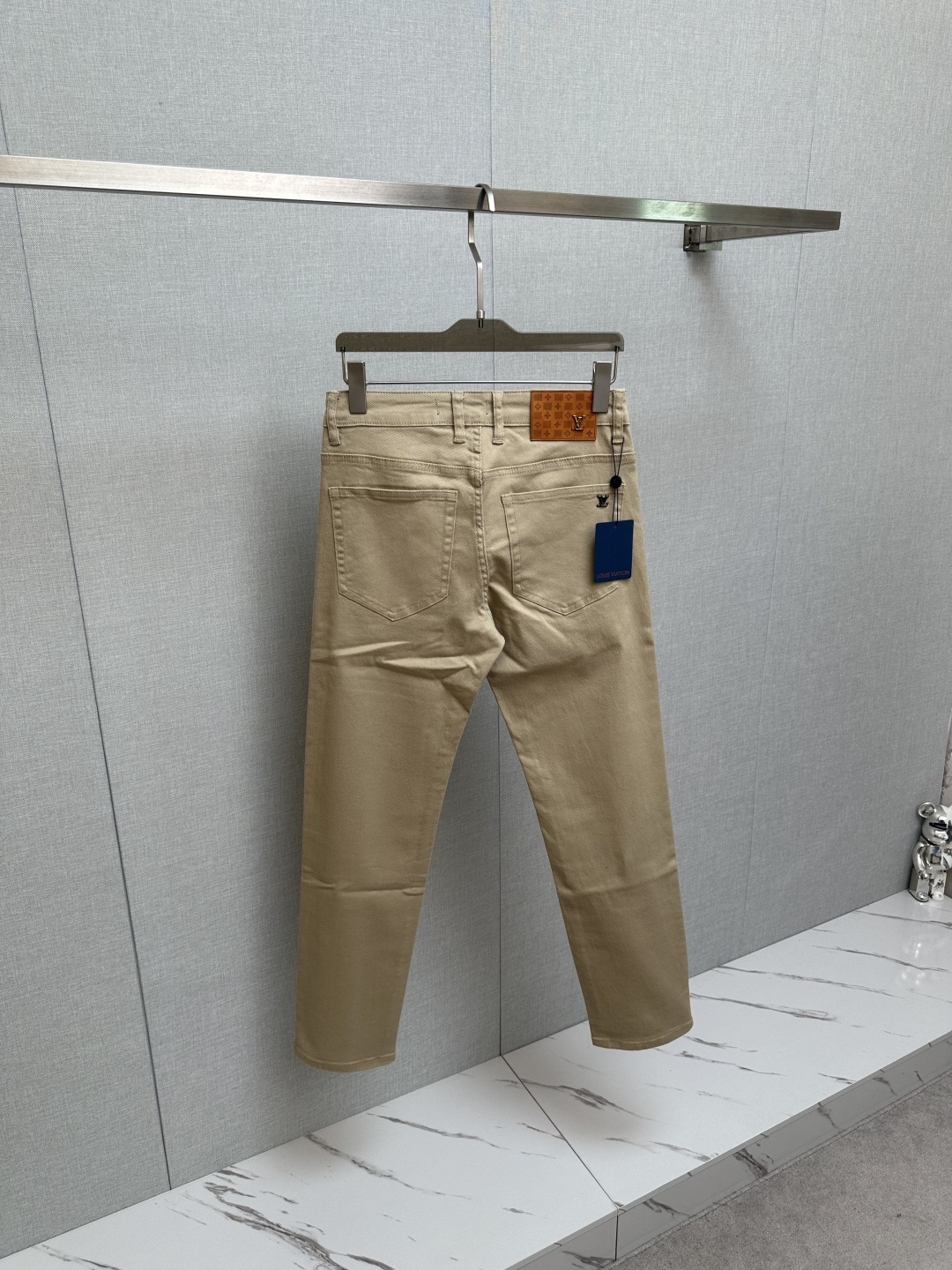 Louis Vuitton Jeans L