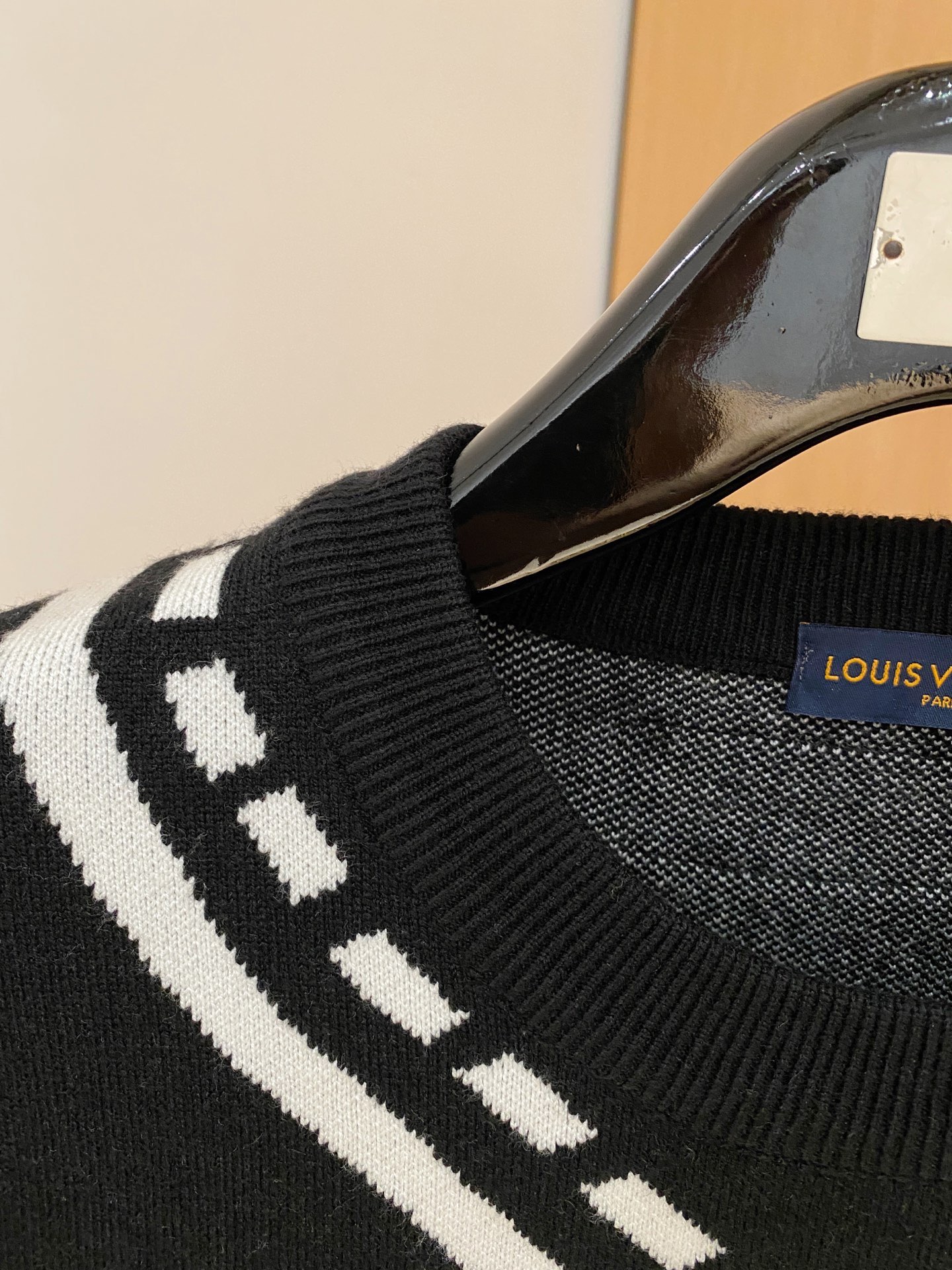 Louis Vuitton Basic Clothing Wool M-l-xl