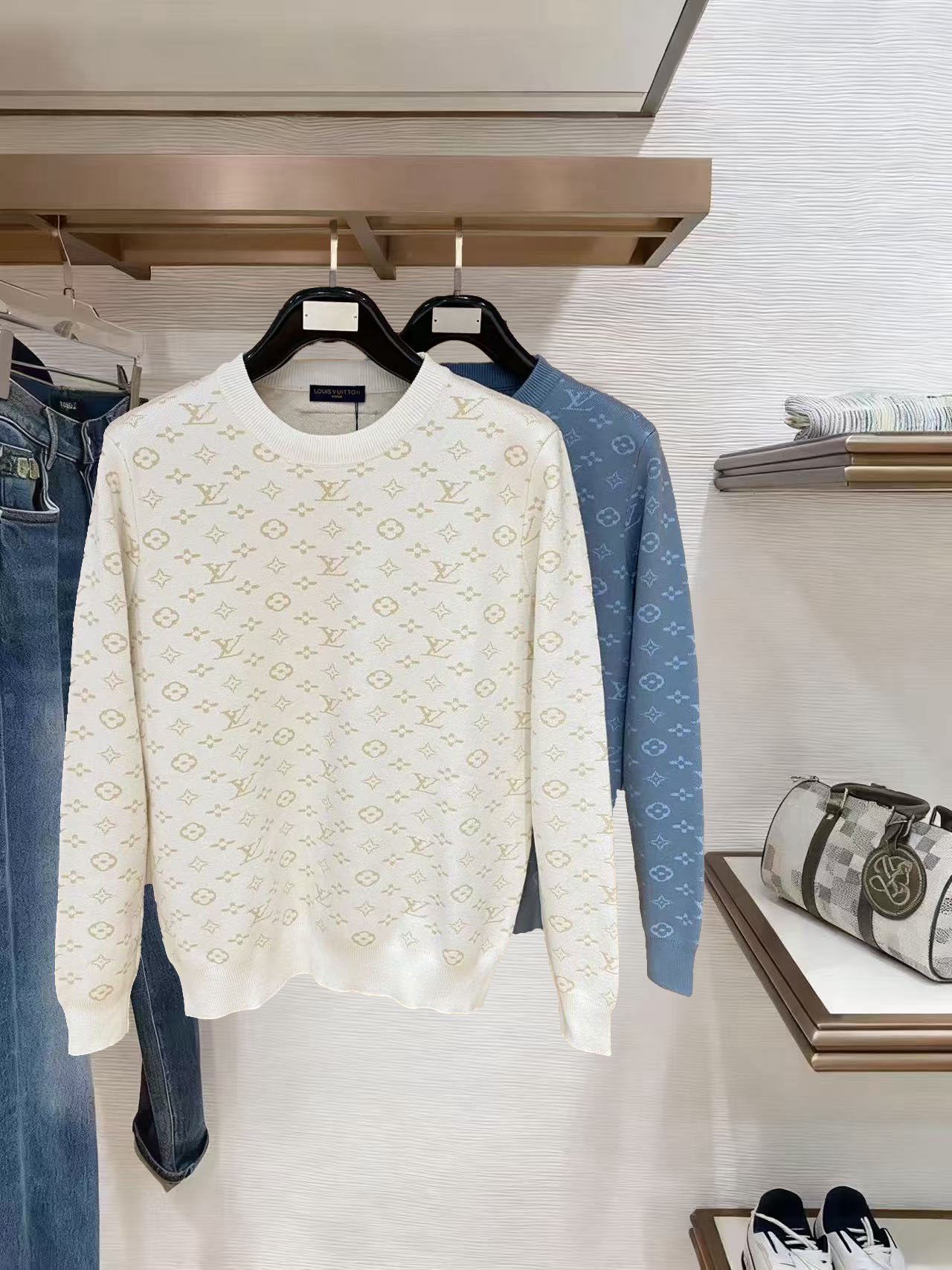 Louis Vuitton Basic Clothing Wool M-l-xl