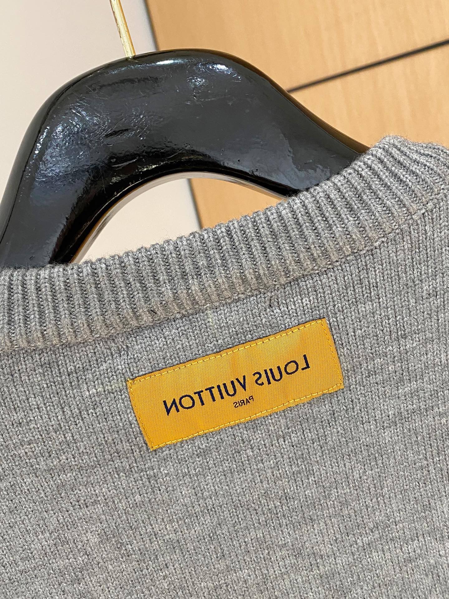 Louis Vuitton Basic Clothing Wool M-l-xl