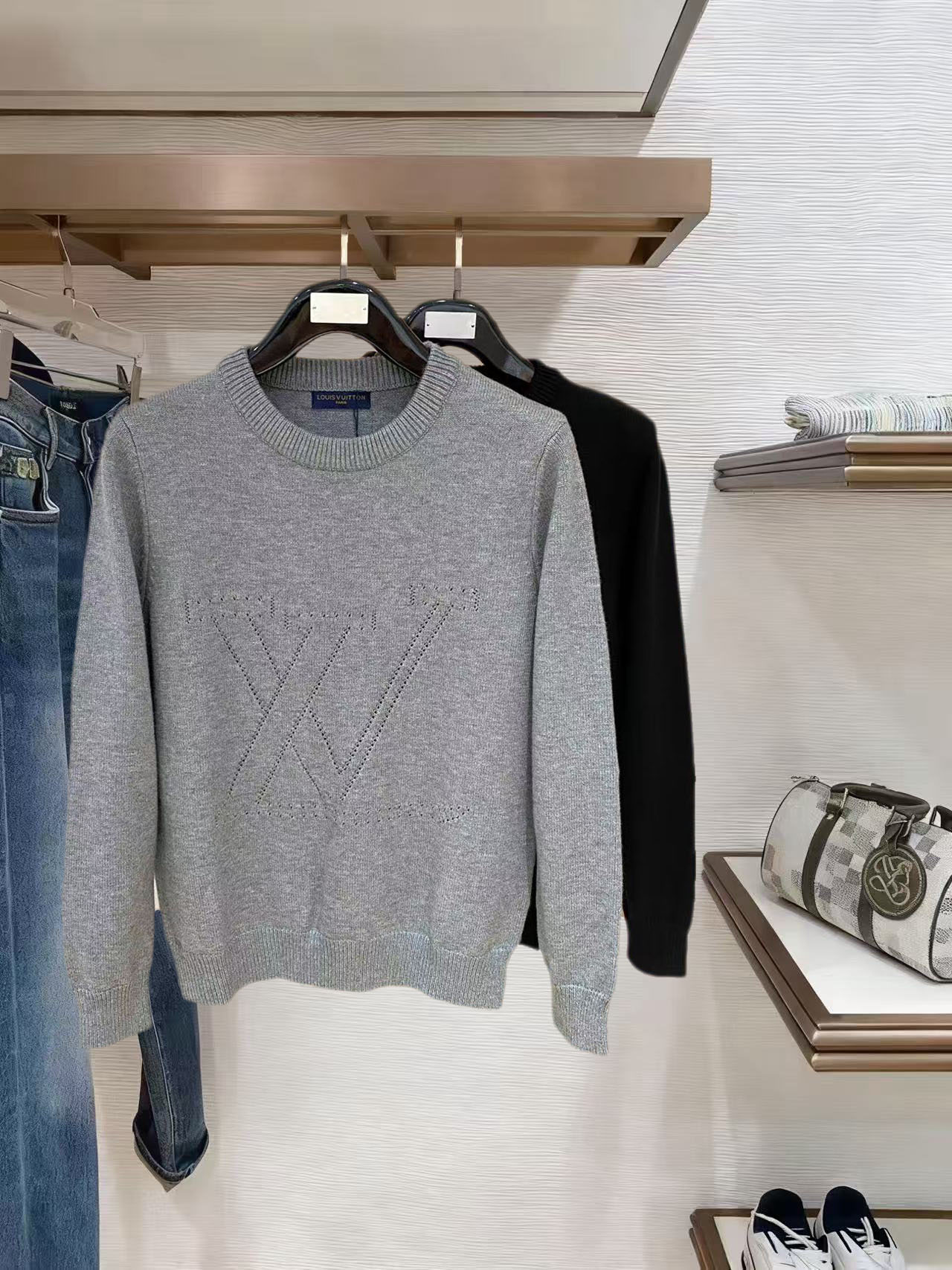 Louis Vuitton Basic Clothing Wool M-l-xl