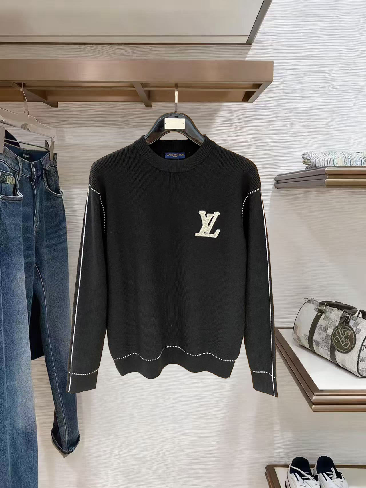 Louis Vuitton Basic Clothing Wool M-l-xl