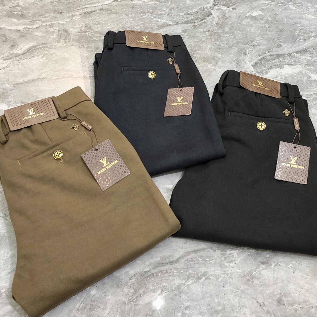 Louis Vuitton Male Basic Clothing Cotton Black Slim Fit L-38