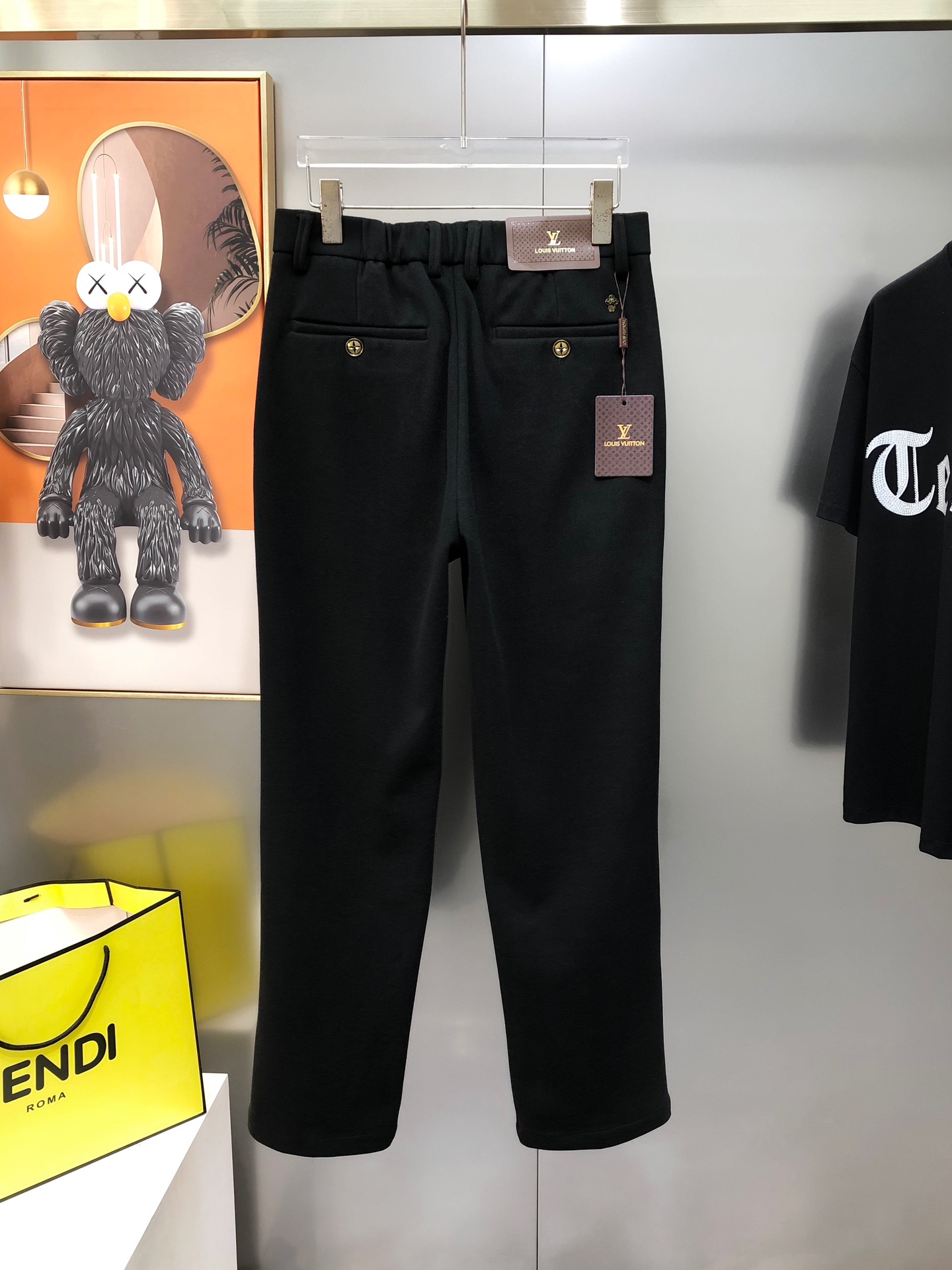 Louis Vuitton Male Basic Clothing Cotton Black Slim Fit L-38