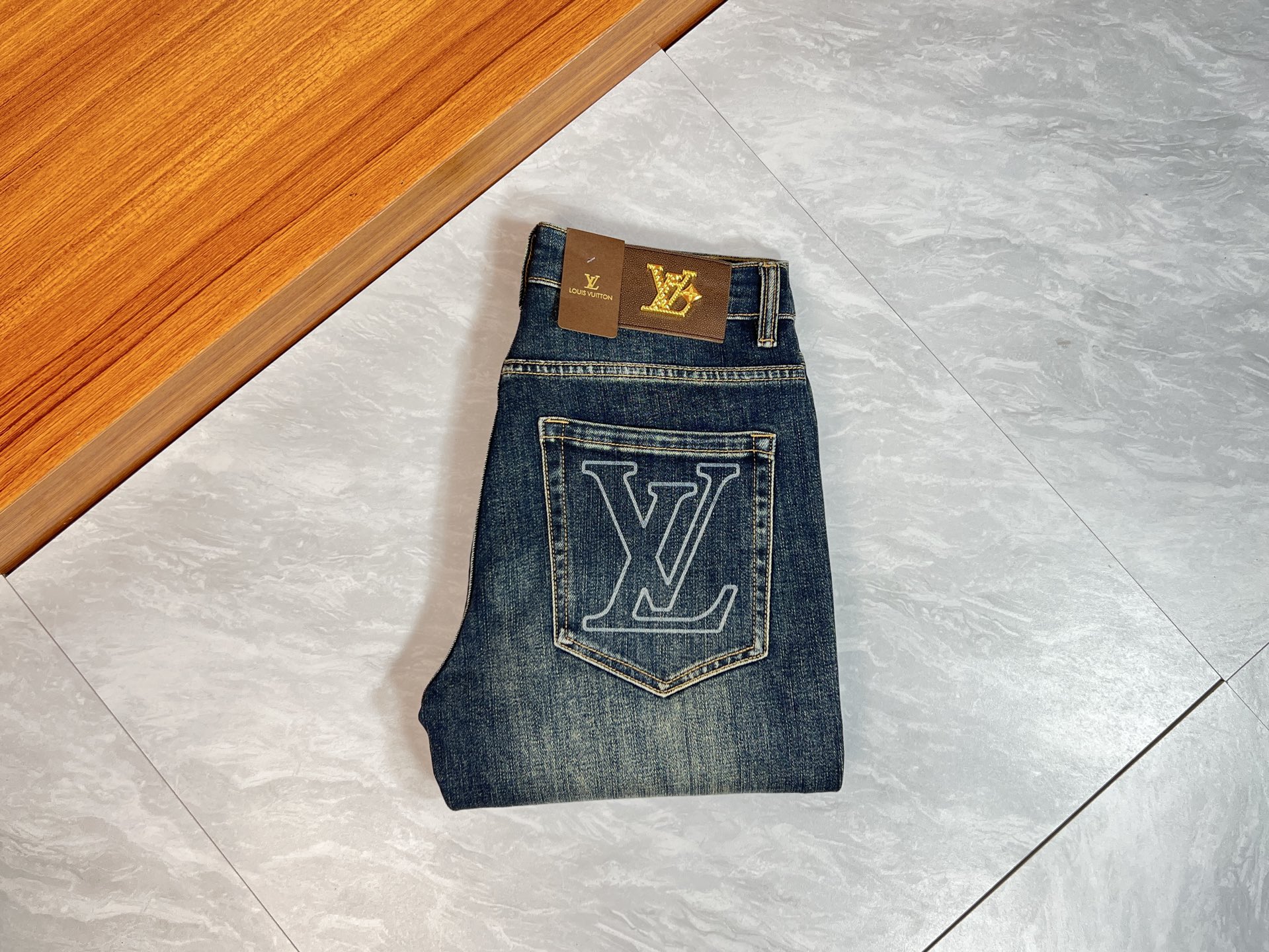 Louis Vuitton Jeans L-175140-32