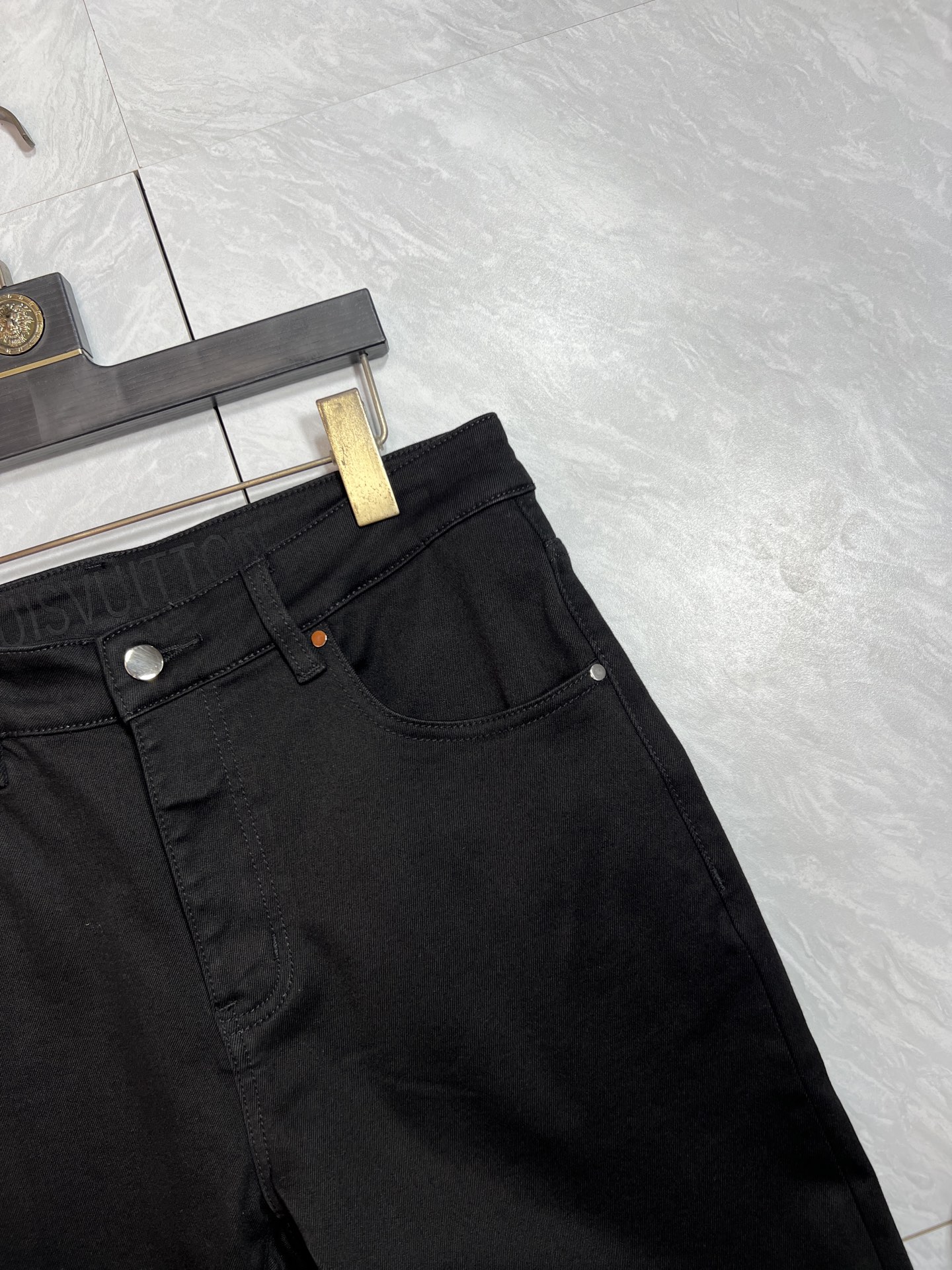 Louis Vuitton Jeans L-175140-32