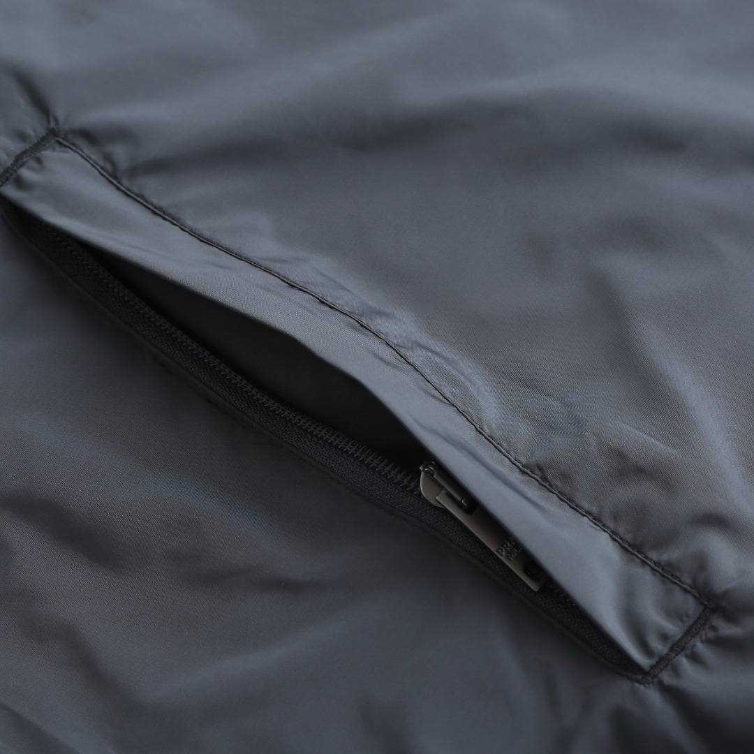 Prada Jacket S-m-l-xl