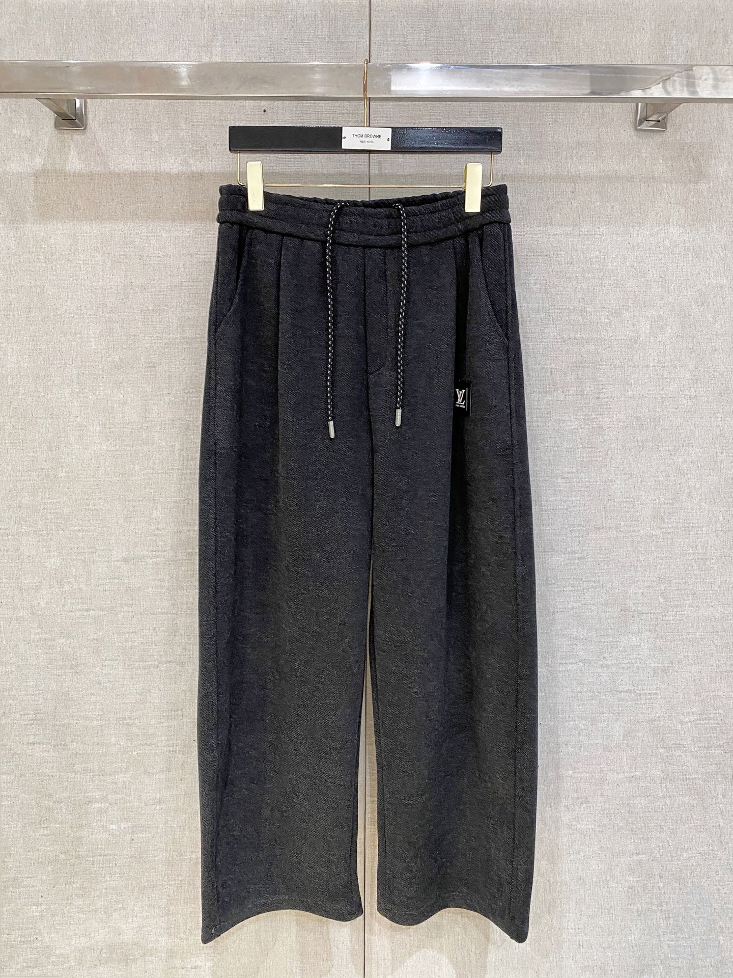 Louis Vuitton Basic Clothing S-m-l-xl