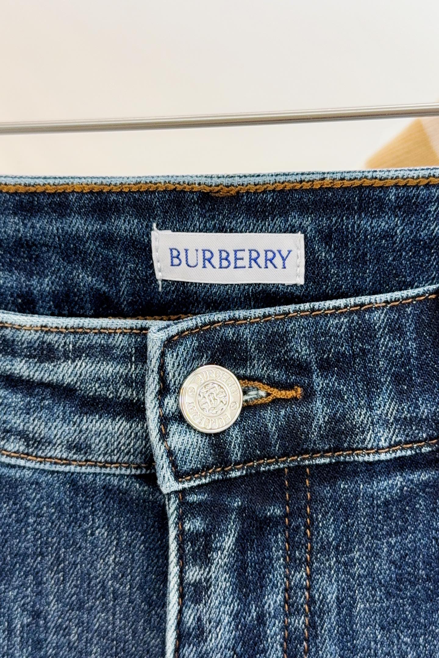 Burberry Jeans S-l
