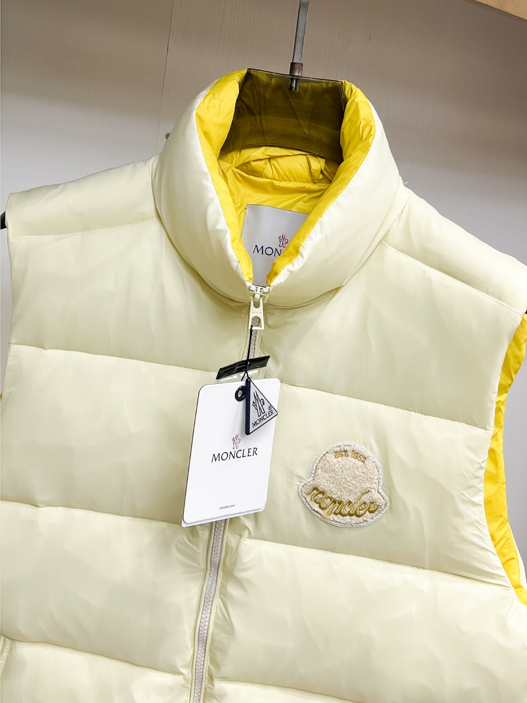 Moncler Couple Down Vest Goose Down M-l-xl