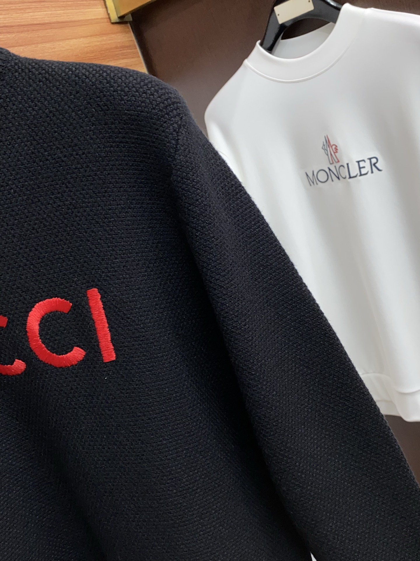 Gucci Basic Clothing Wool M-l-xl