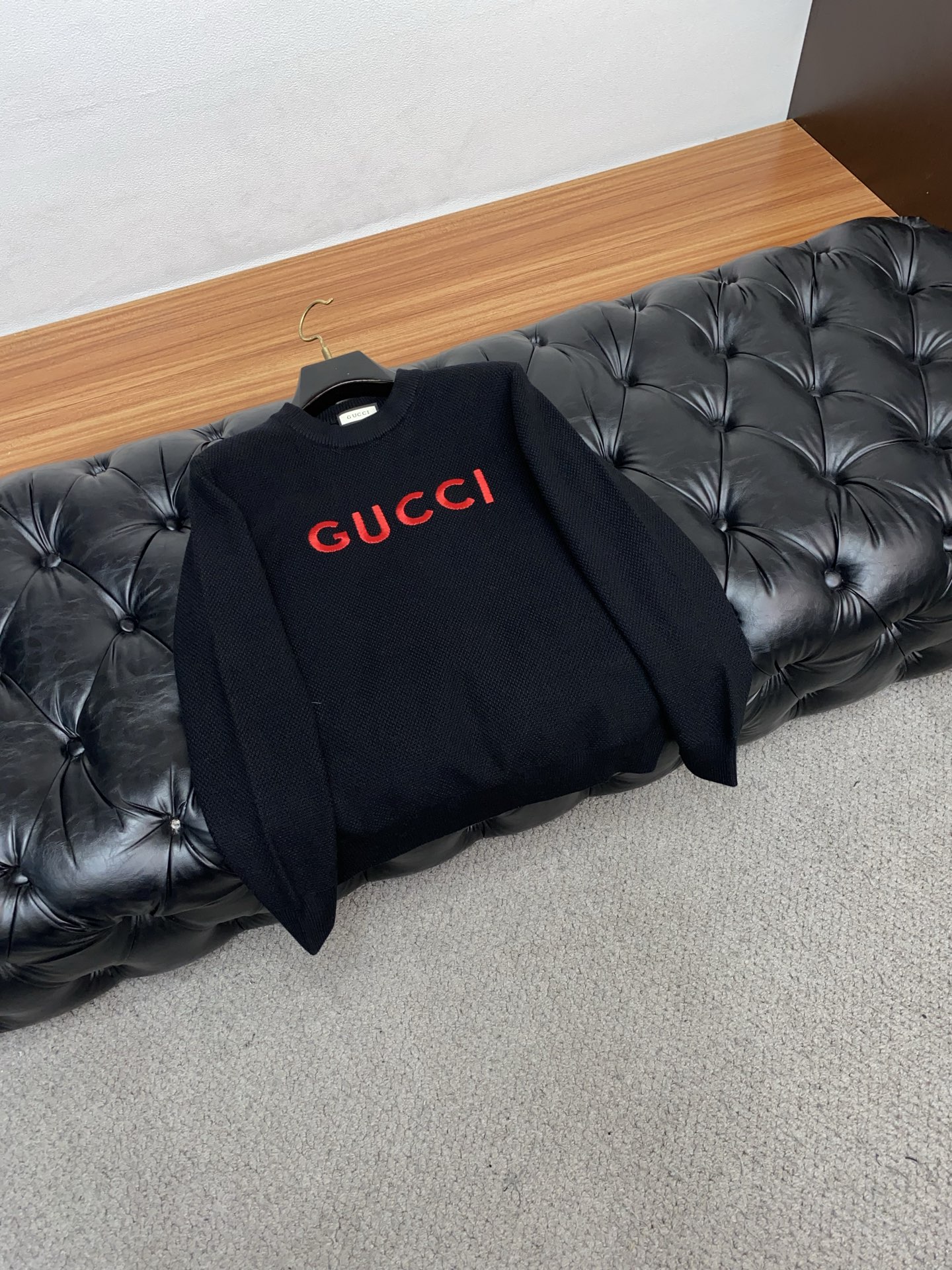 Gucci Basic Clothing Wool M-l-xl