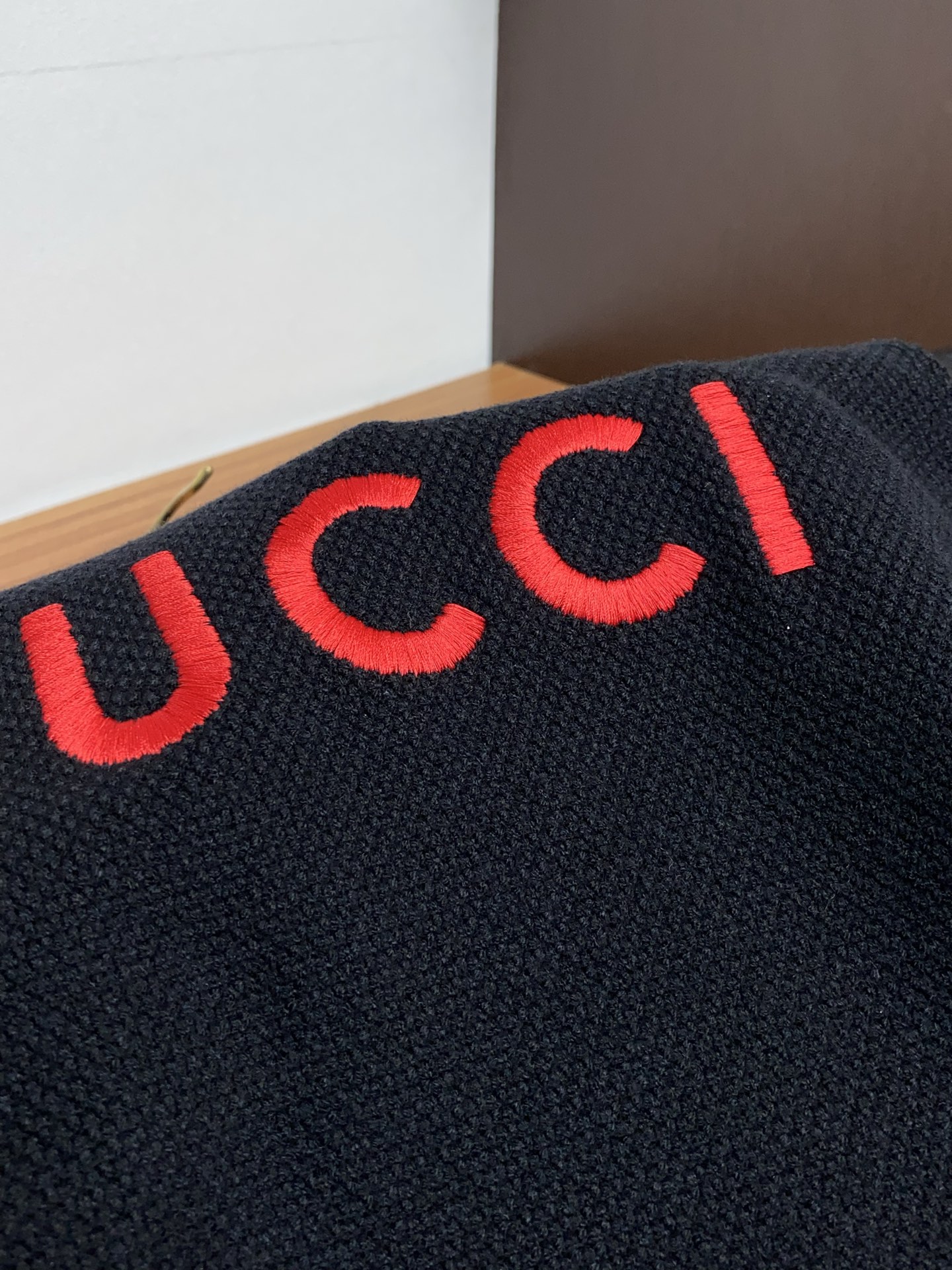 Gucci Basic Clothing Wool M-l-xl