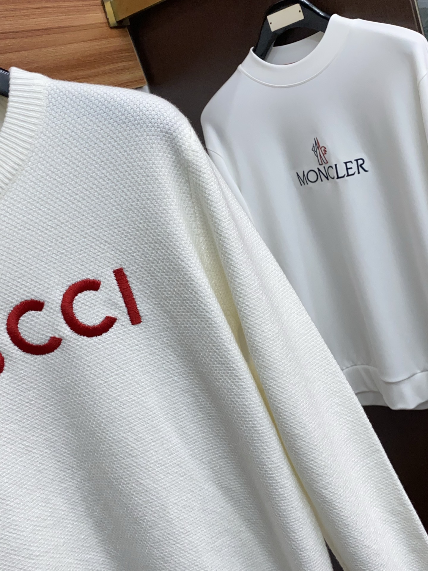 Gucci Basic Clothing Wool M-l-xl