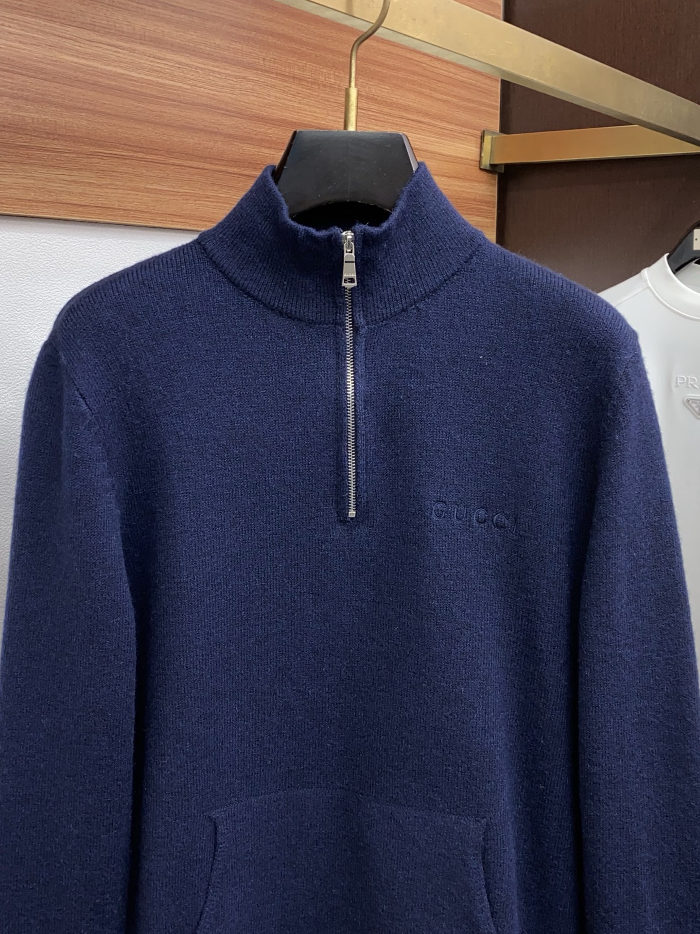 Gucci Basic Clothing Wool M-l-xl