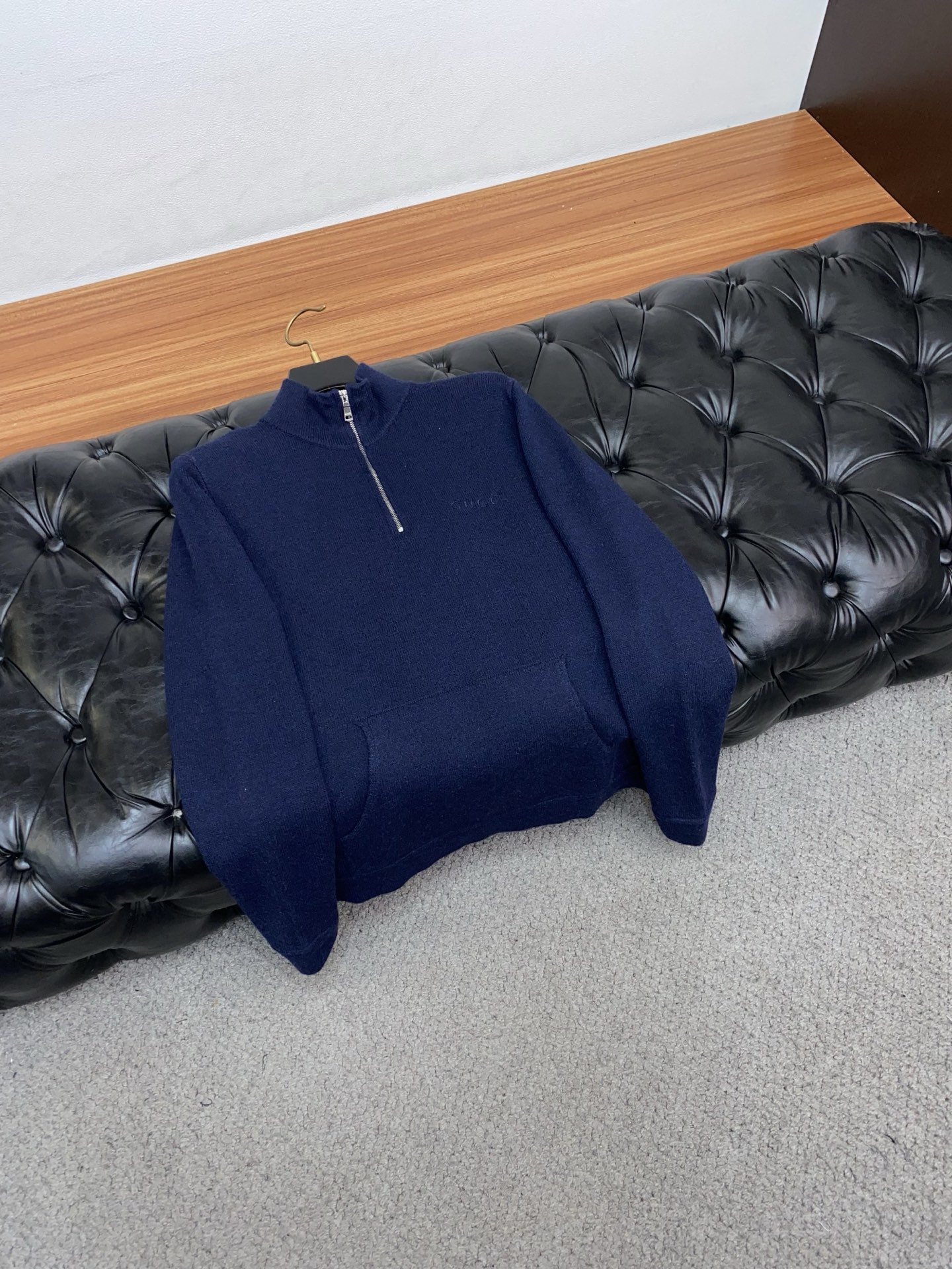 Gucci Basic Clothing Wool M-l-xl