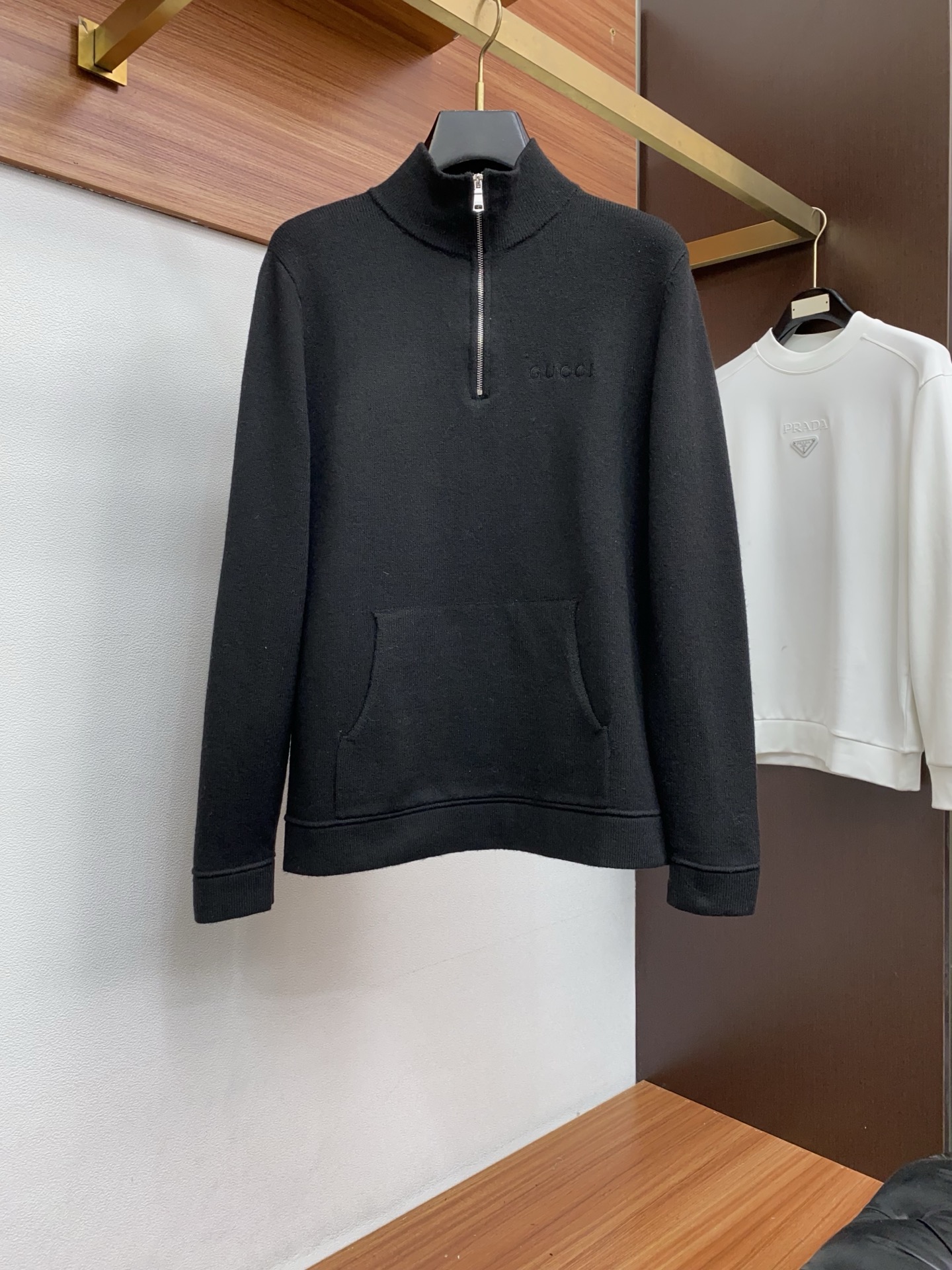 Gucci Basic Clothing Wool M-l-xl