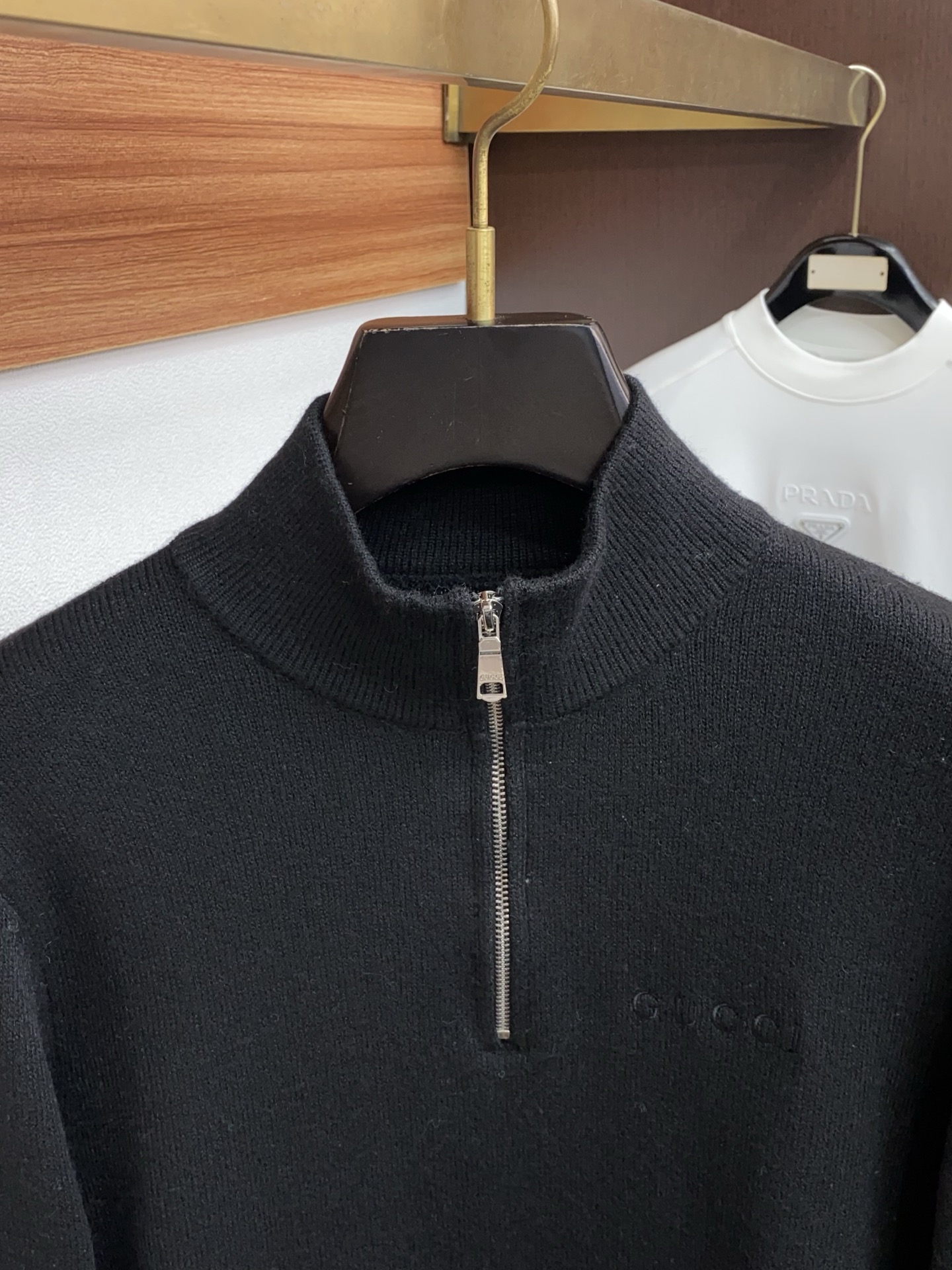 Gucci Basic Clothing Wool M-l-xl
