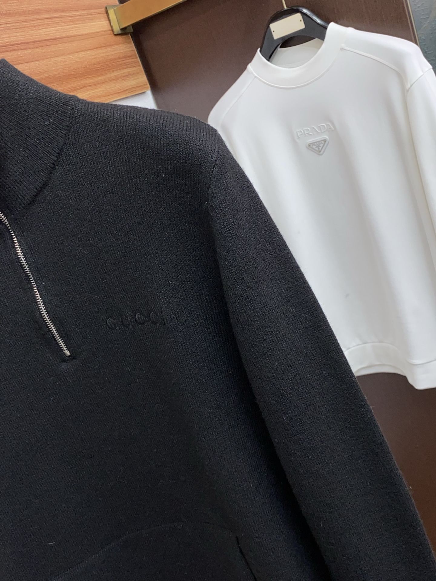 Gucci Basic Clothing Wool M-l-xl