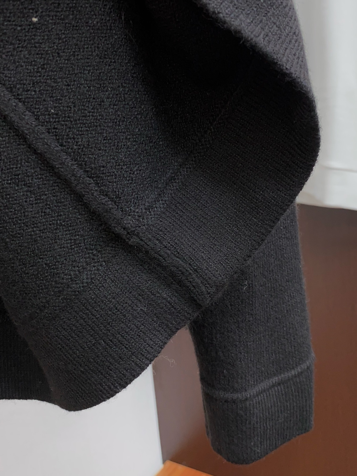 Gucci Basic Clothing Wool M-l-xl