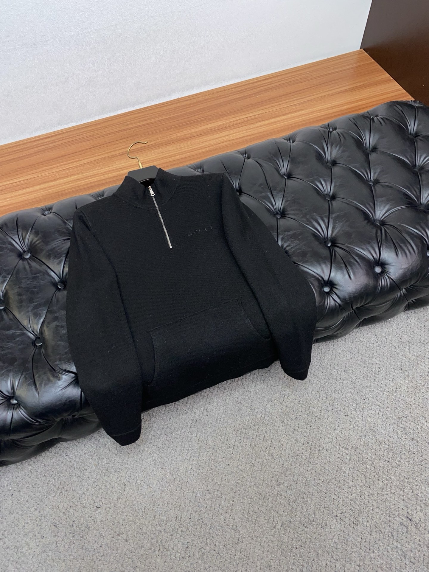 Gucci Basic Clothing Wool M-l-xl