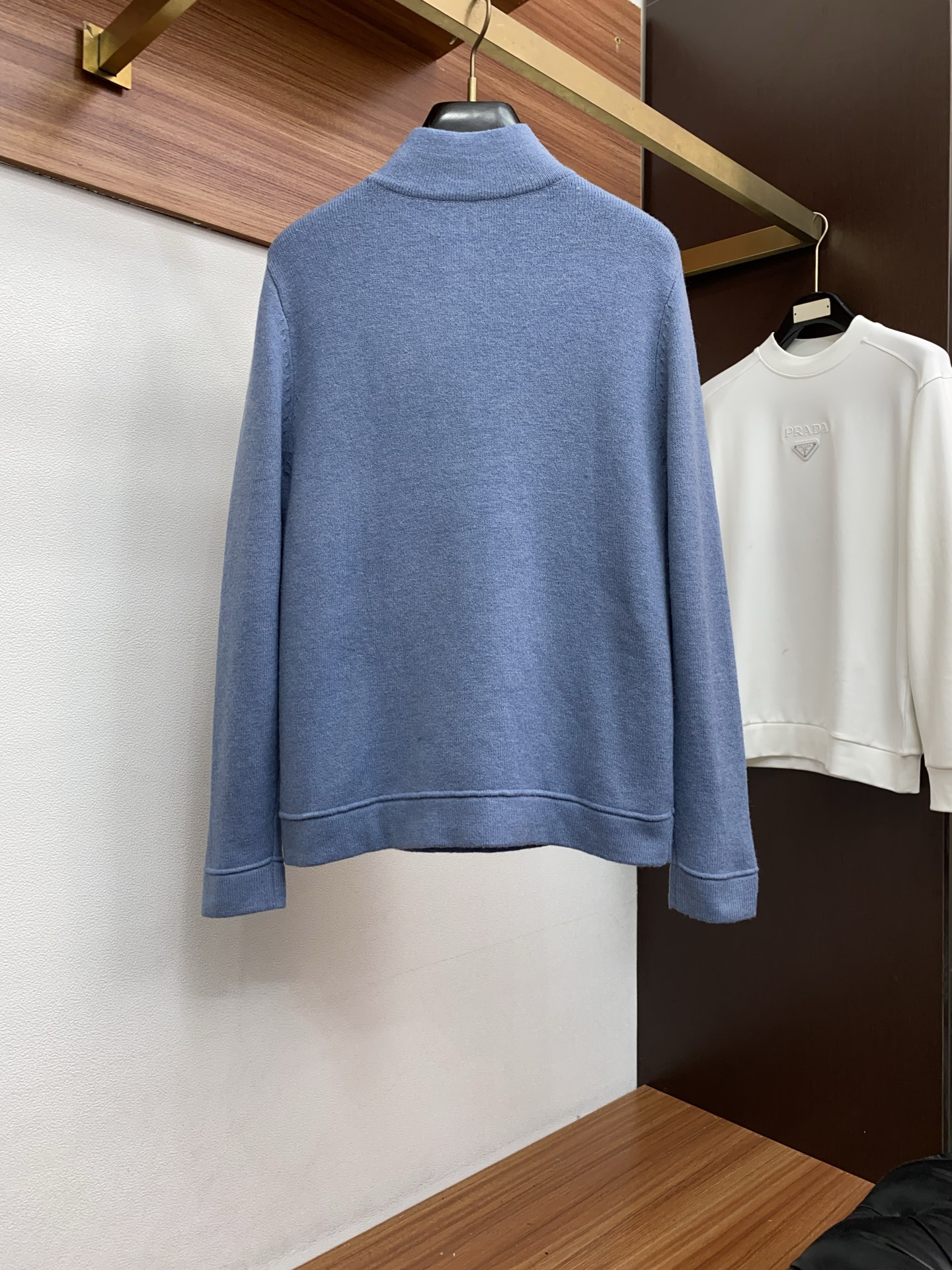 Gucci Basic Clothing Wool M-l-xl